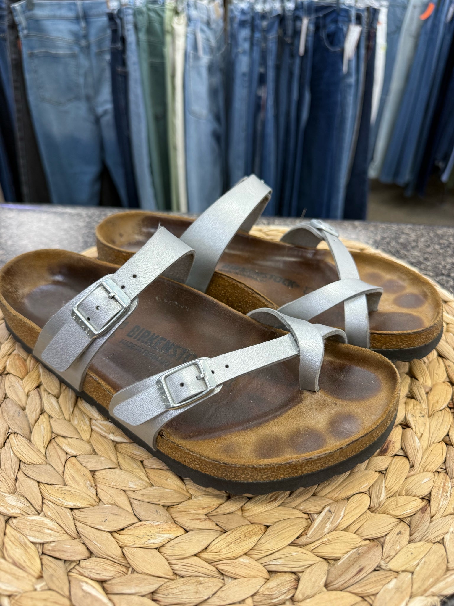 Pre-owned BIRKENSTOCK Silver Size 9 Designer Sandal