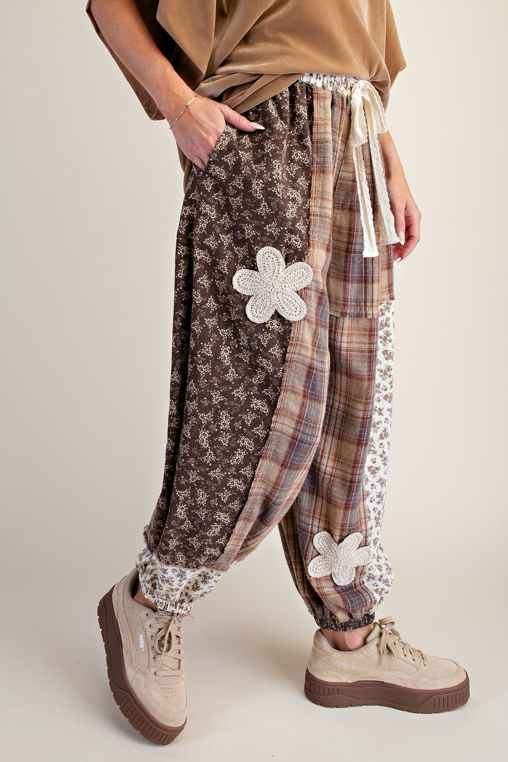 New EASEL Brown print Size Small Pants