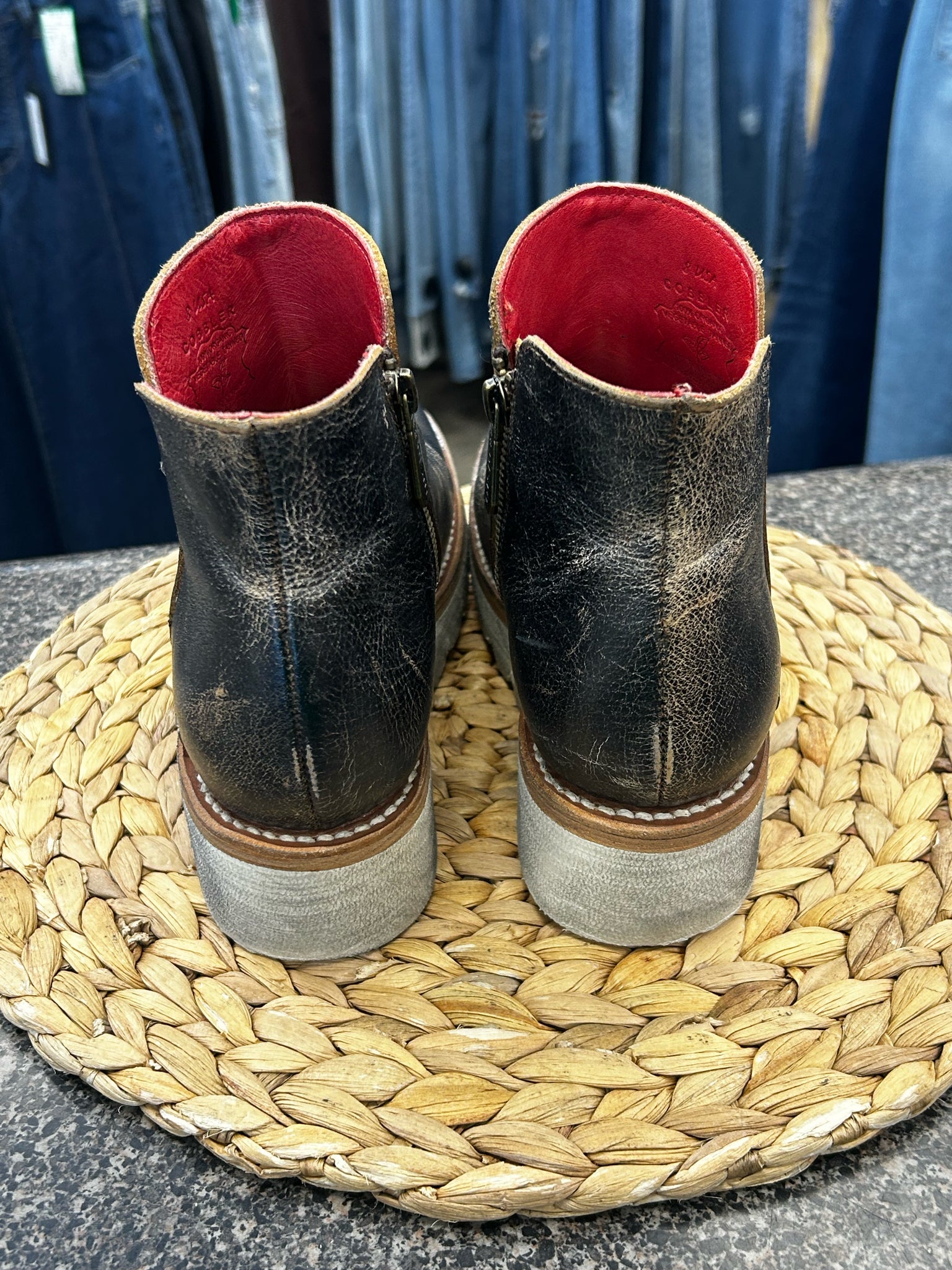 Pre-owned BED STU Black Tan Size 8 Designer Bootie