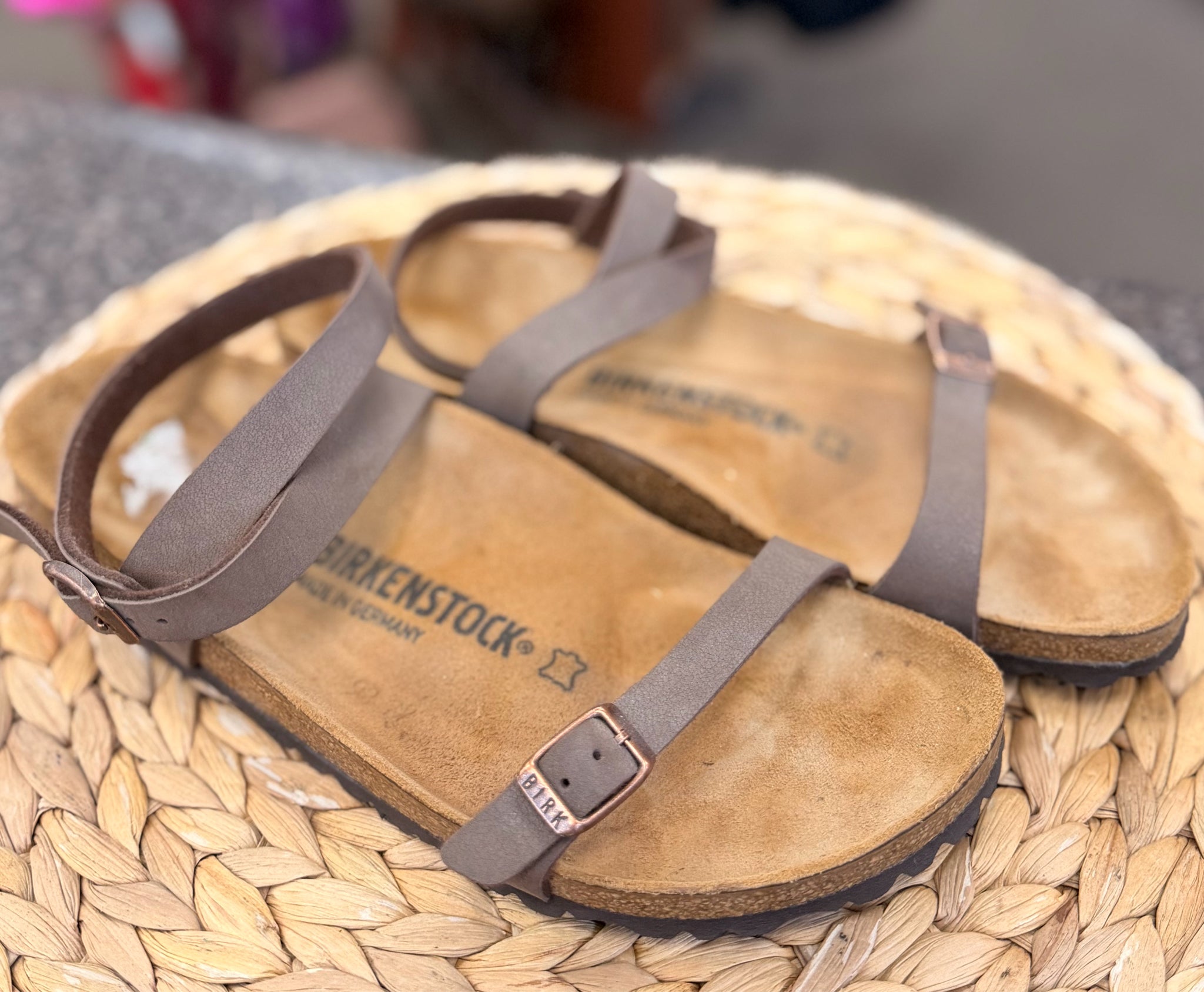 Pre-owned BIRKENSTOCK Brown Size 8 Designer Sandal