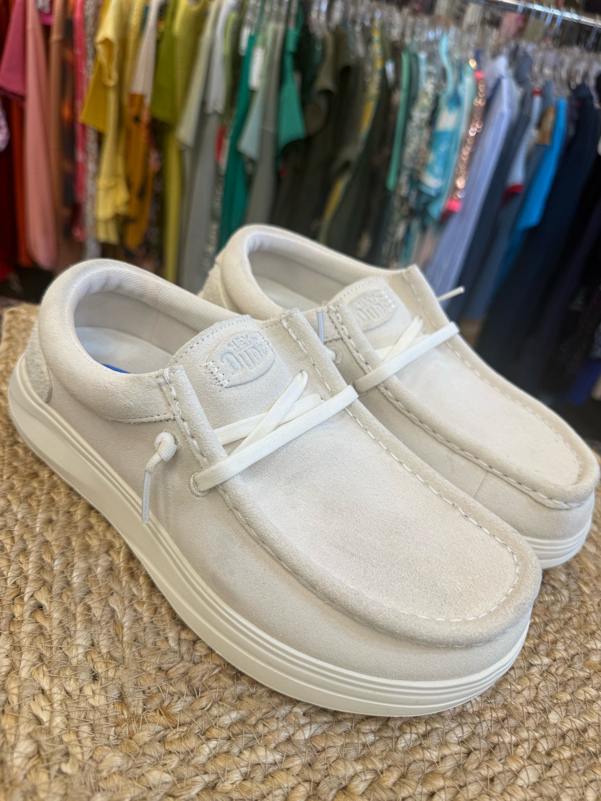 Pre-owned HEY DUDE Cream Size 8 Shoe