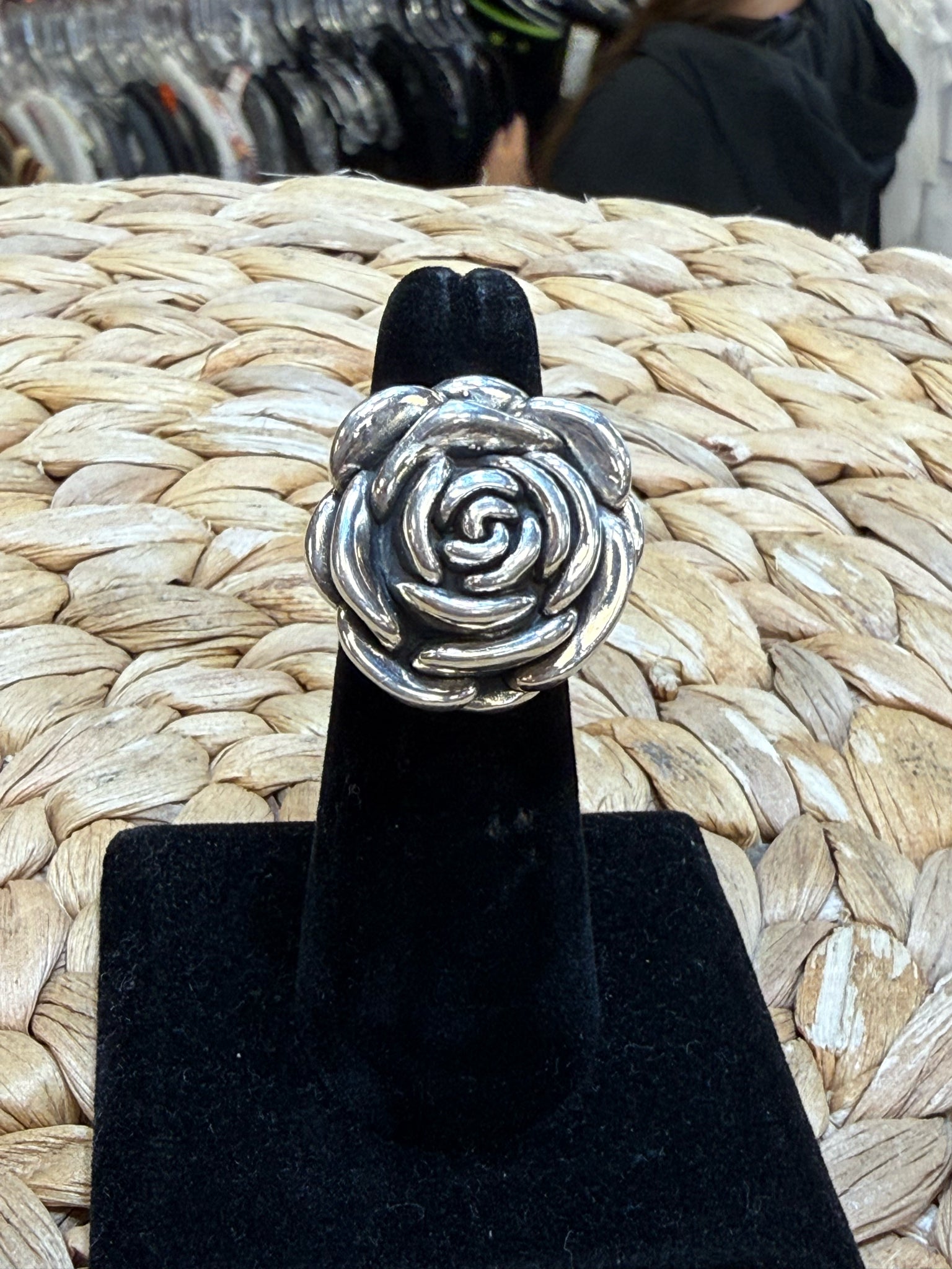 Pre-owned Sterling Silver STERLING SILVER Ring Size 6 Designer Ring