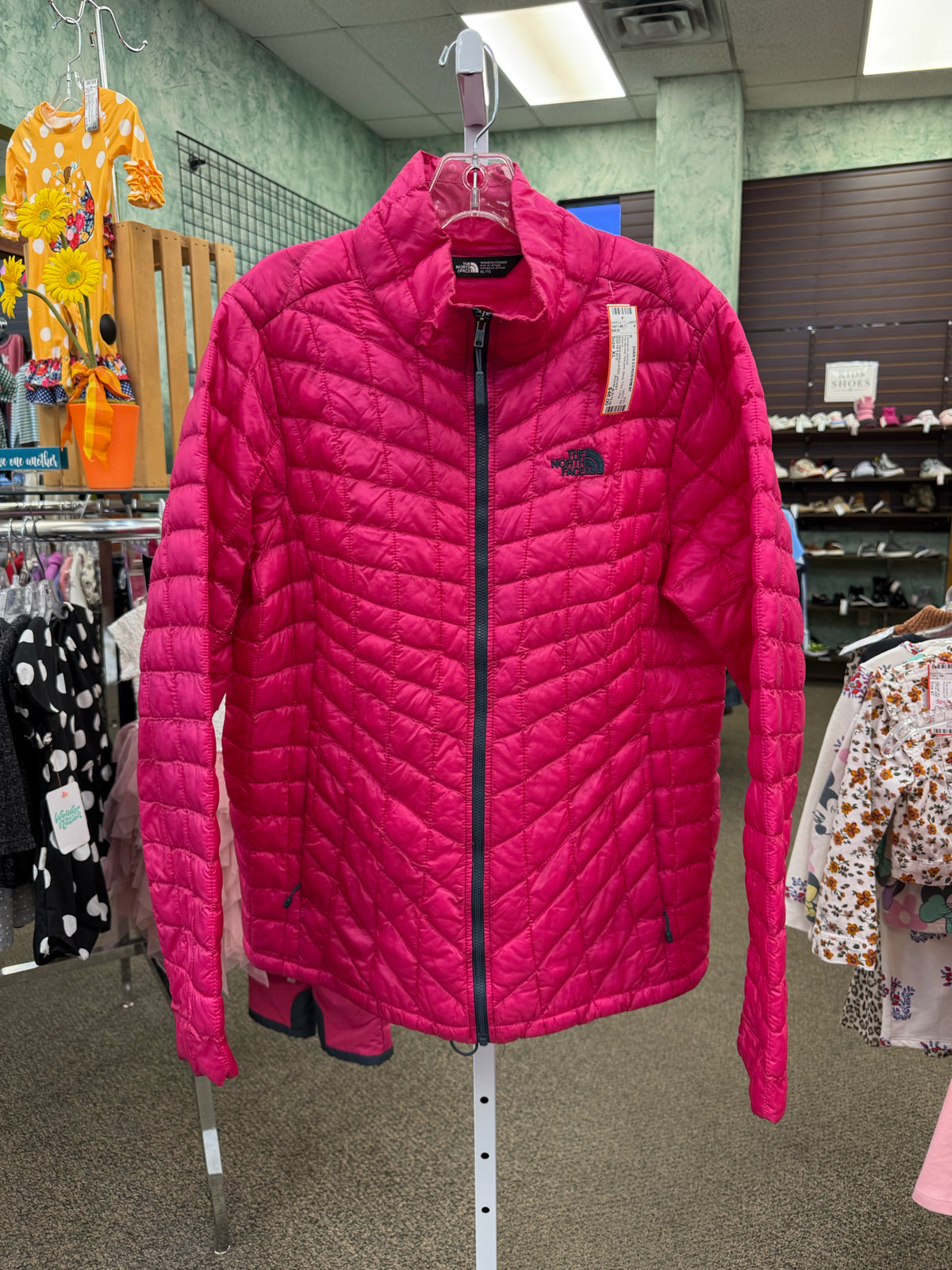 Pre-owned NORTH FACE Hot pink Black Trim Size: XL Long Sleeve Designer Jacket