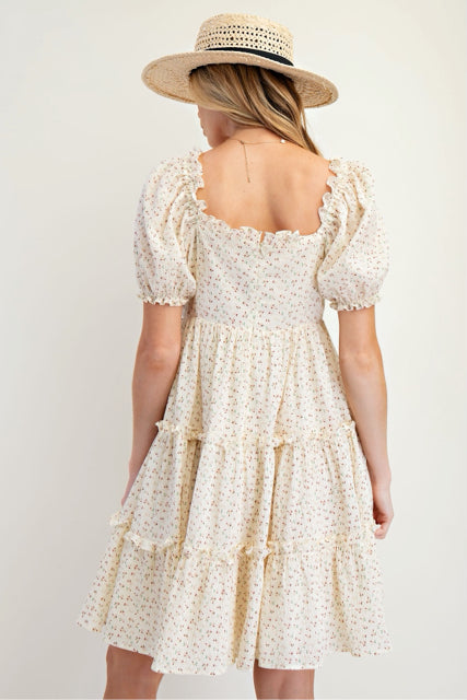 New EASEL Cream Size Small Short Sleeve Dress