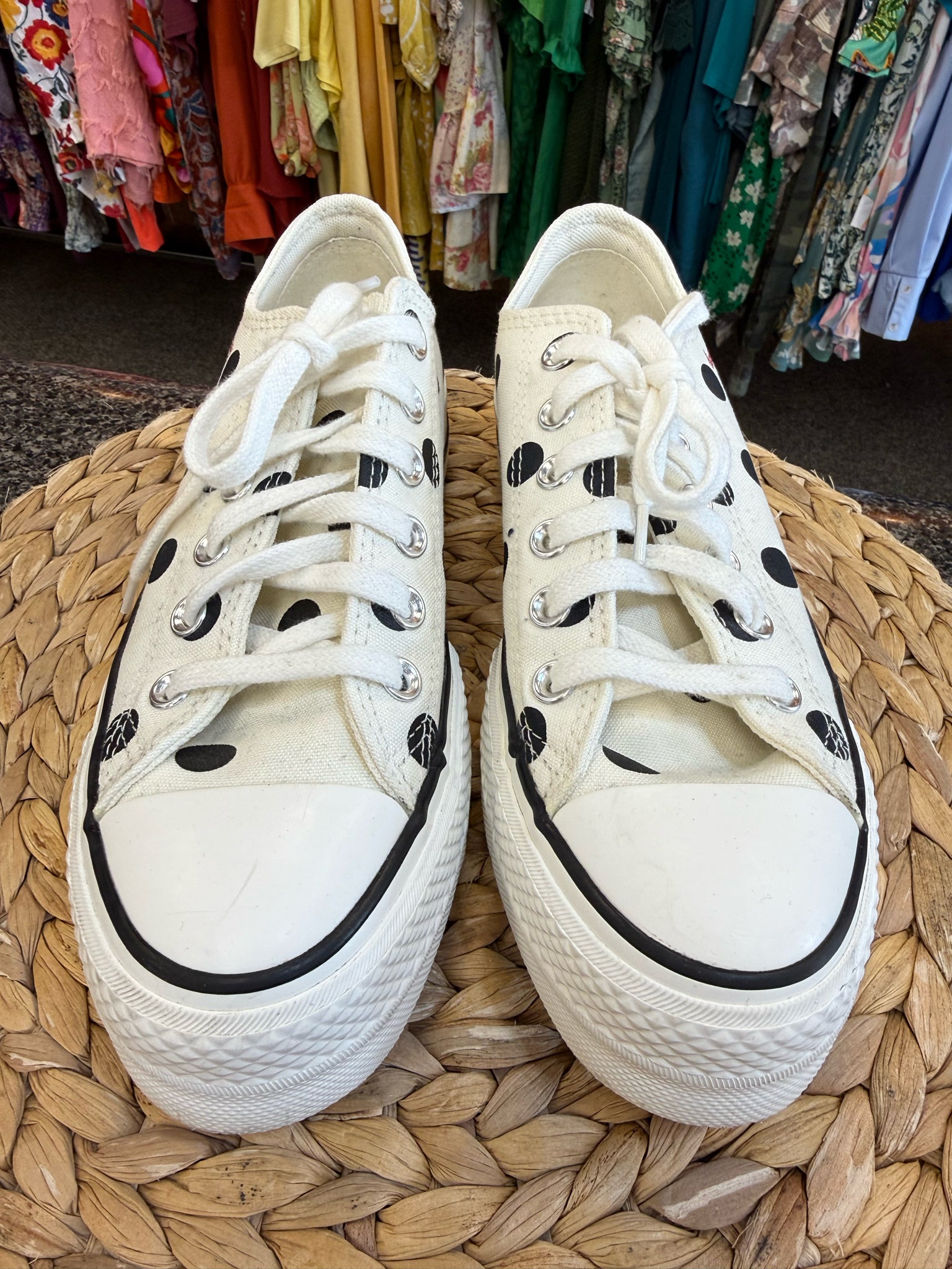 Pre-owned CONVERSE White Black Polka Size 7.5 Designer Sneaker