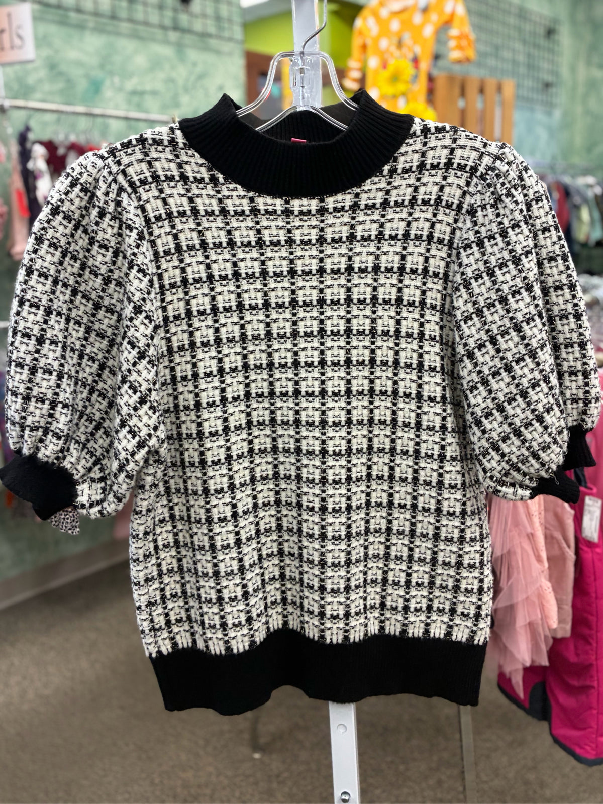 Pre-owned THML White Black Plaid Size S Quarter Sleeve Sweater