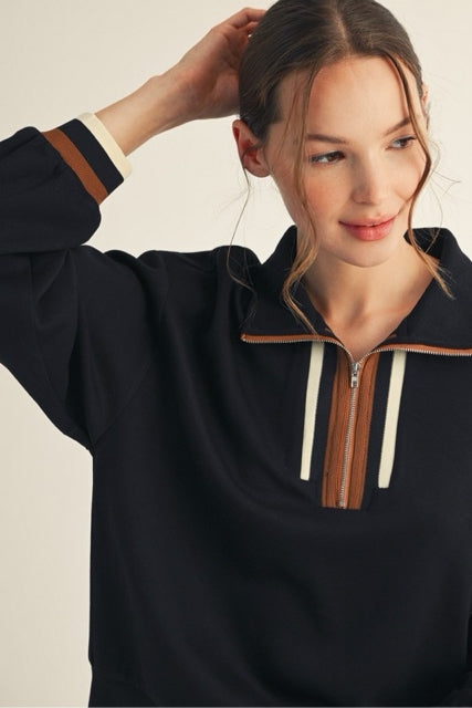 New JODIFL Black Tan Trim Size S Long Sleeve Sweatshirt