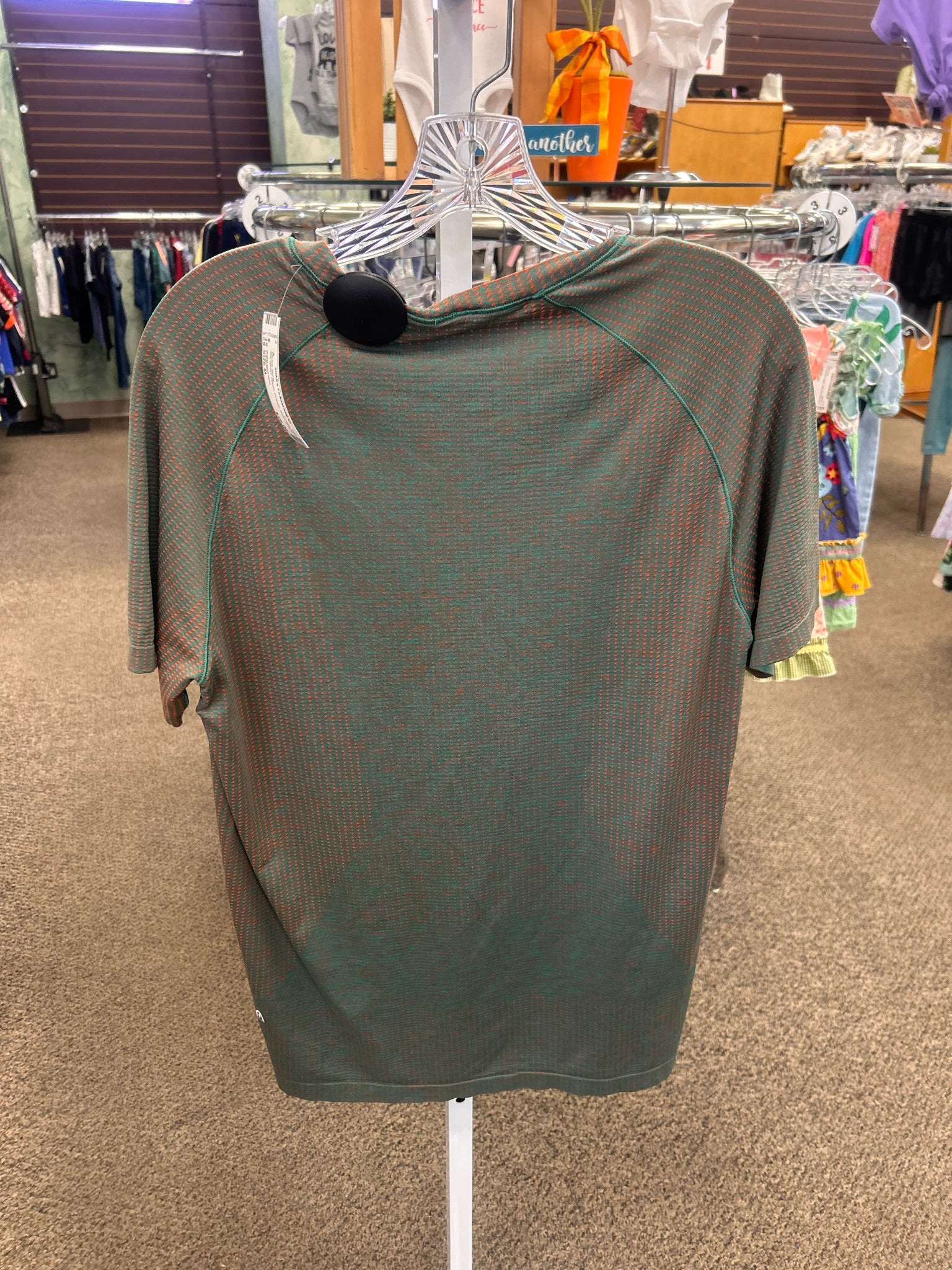 Pre-owned Lululemon Green Orange Men Size M Short Sleeve MENS Shirts