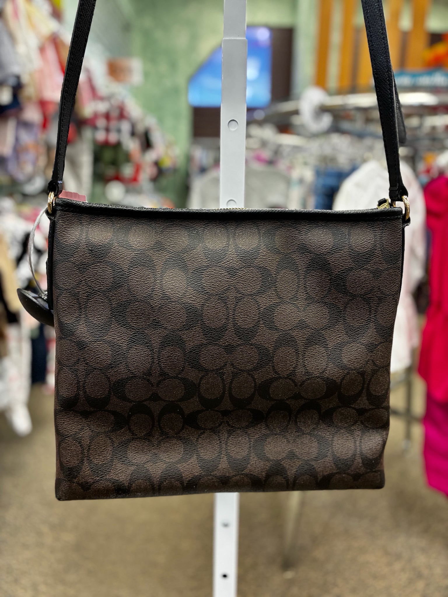 Pre-owned COACH Dark brown Black Signature L Crossbody Purse