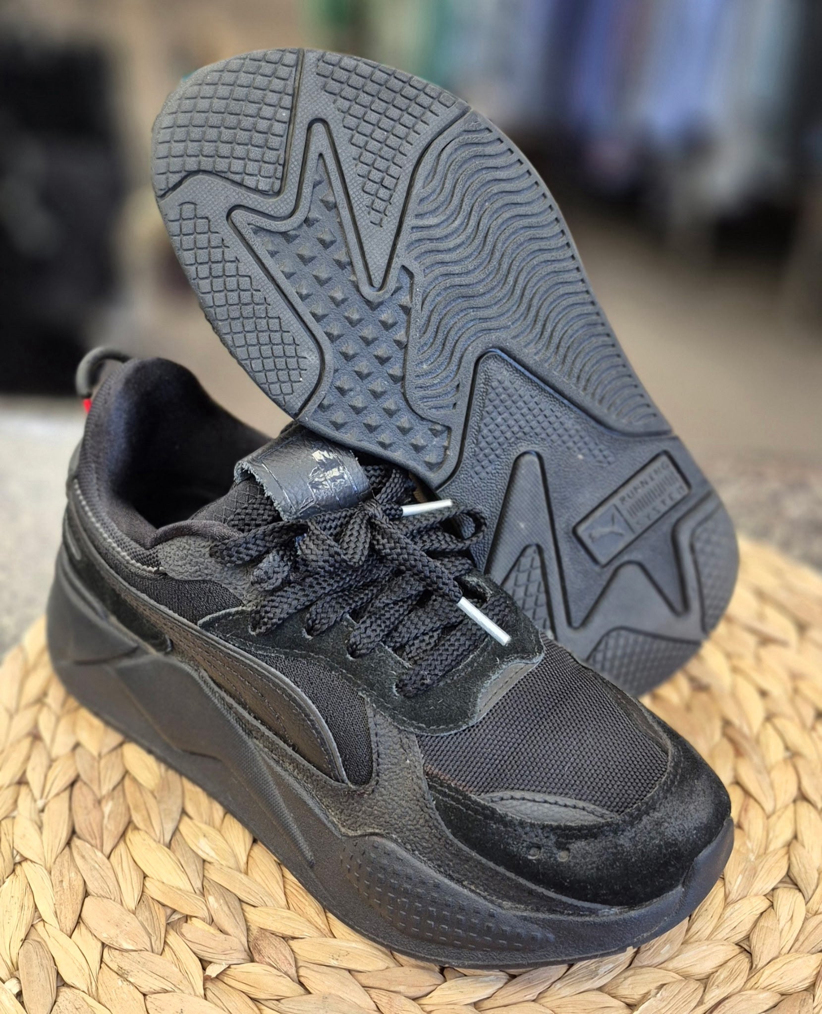 Pre-owned PUMA Black Size 6.5 Designer Sneaker