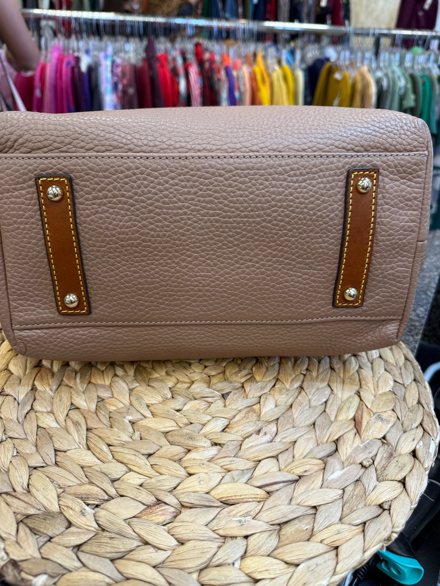 Pre-owned DOONEY&BOURKE Tan Taupe Shoulder Designer Purse