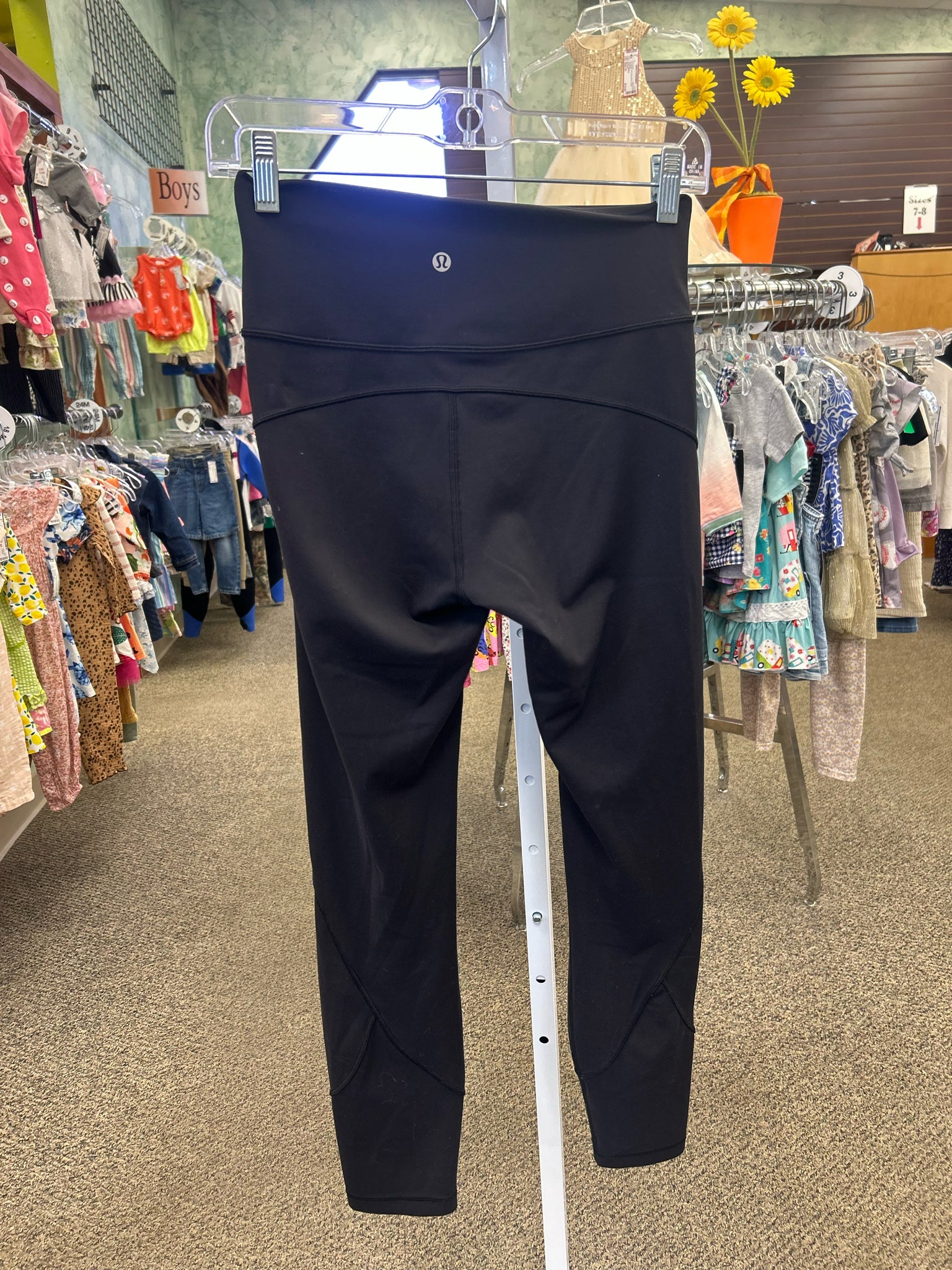 Pre-owned Lululemon Black Size: 6 Designer Legging