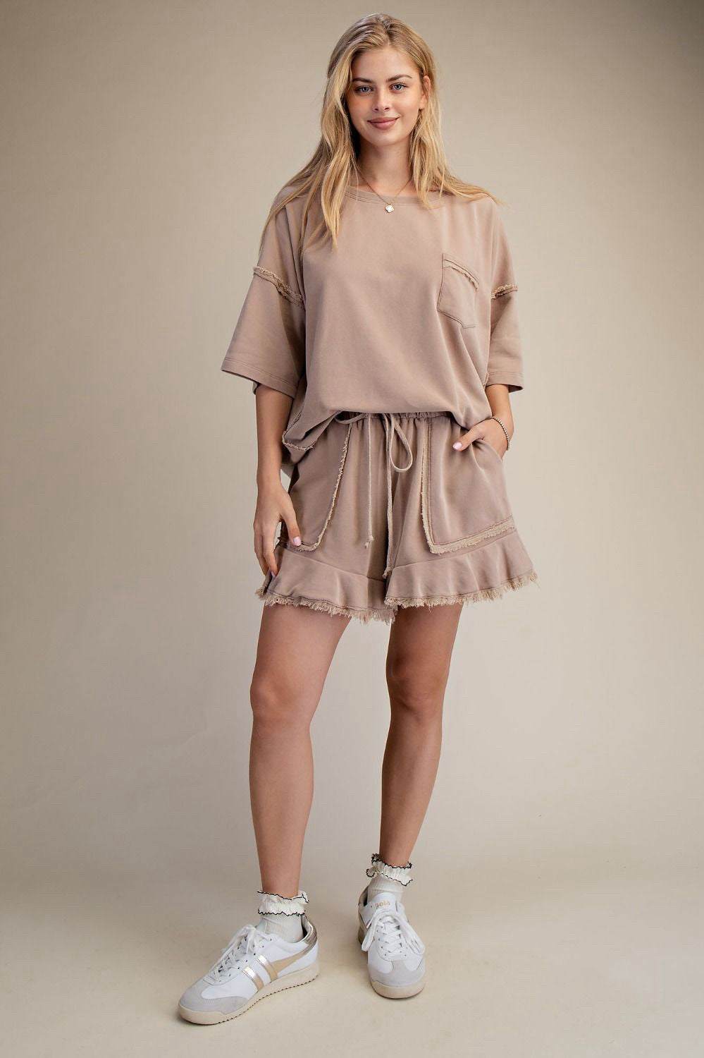 New EASEL Mocha Dr Size S ShortSet