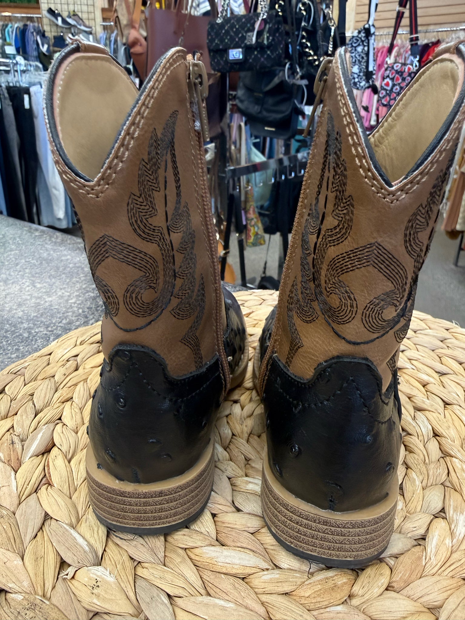 Pre-owned ROPER Black Brown C-SIZE 8 Boys Boots