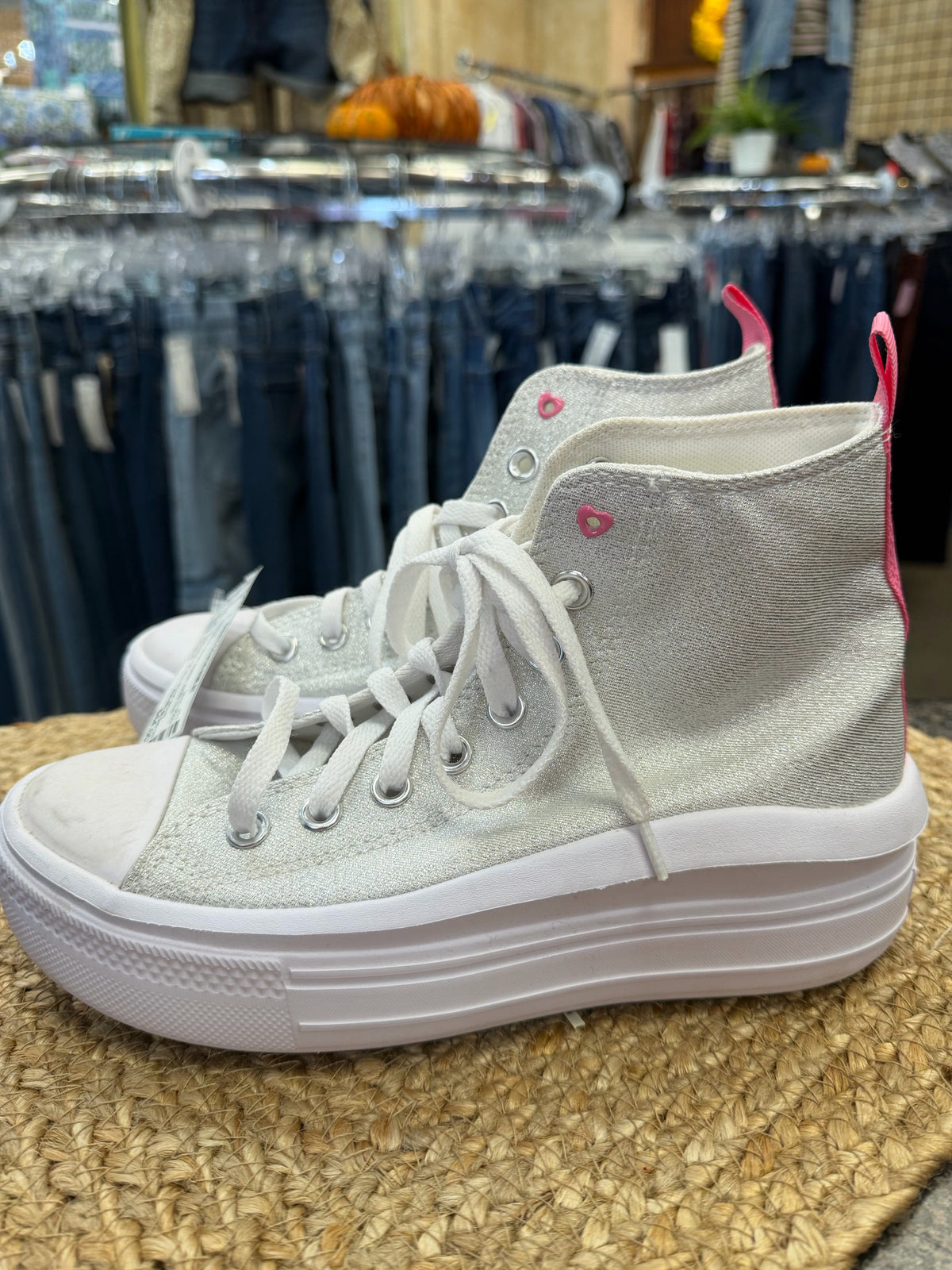 Pre-owned CONVERSE Silver sparkle White Trim Size 5 Sneaker