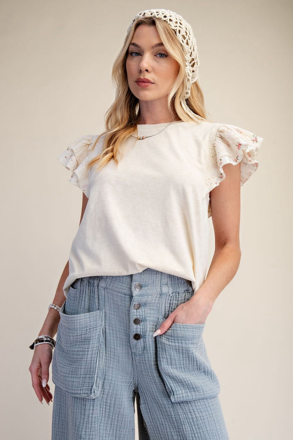 New EASEL Cream Pink Trim Size S Short Sleeve Blouse