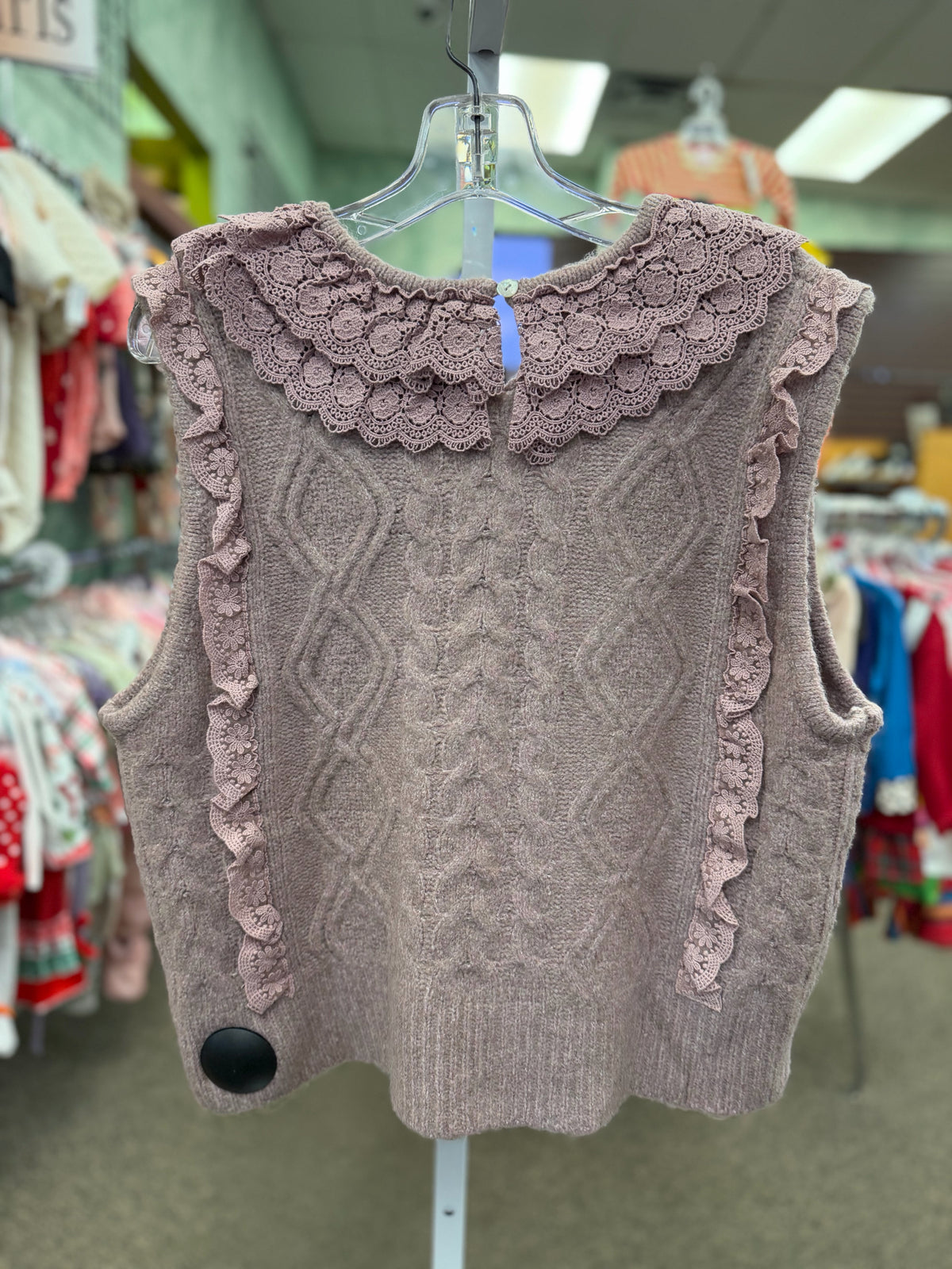 New with Tag OLI & HALI Lavender Size M Sleeveless Sweater