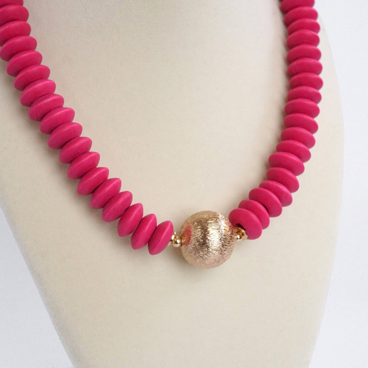 Wood Saucer Beads Short Statement Necklace Gold center Hot Pink Beige Turquoise: Black
