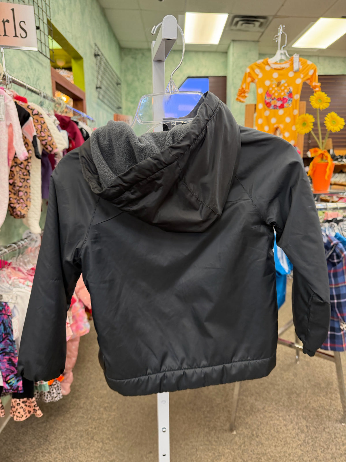 Pre-owned NIKE Black C-SIZE 4T Long Sleeve Boys Jacket