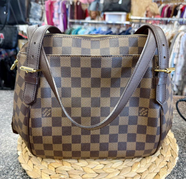 New  Without Tag LOUIS VUITTON Dark Brown Signature Shoulder Designer Purse