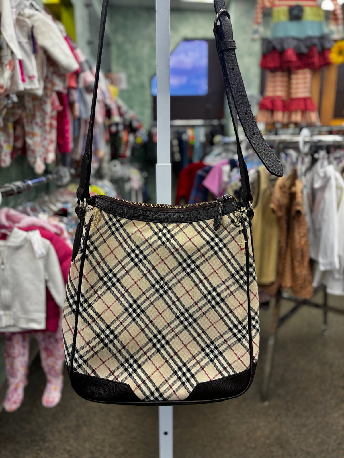 Pre-owned BURBERRY Cream Black Plaid Crossbody Designer Purse