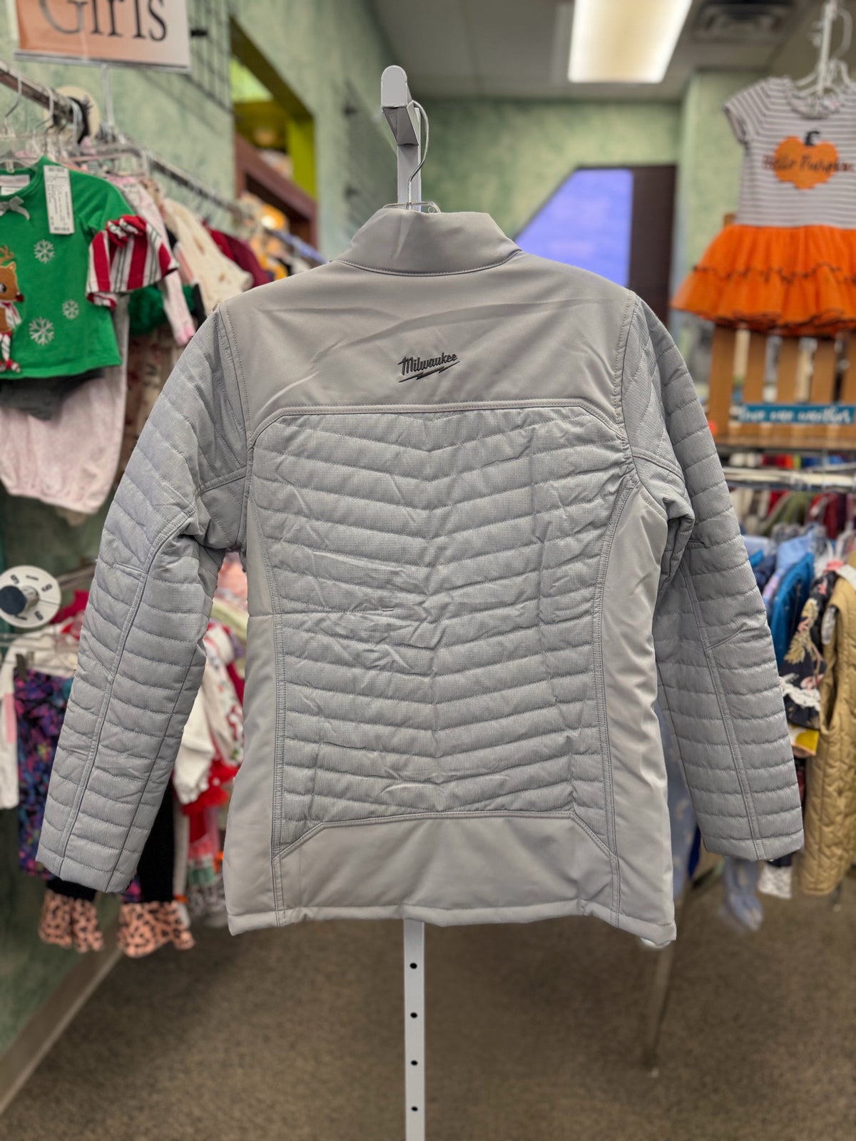 Pre-owned Milwaukee Light gray Black Trim Size: XS Designer Coat