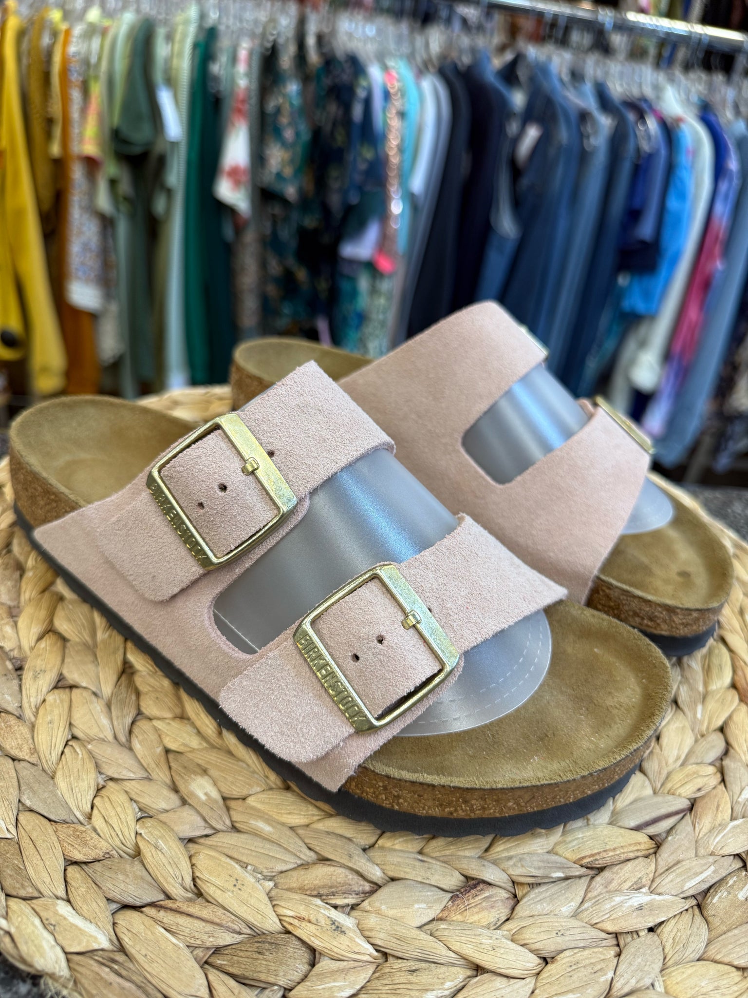 New  Without Tag BIRKENSTOCK Pale pink Size 8 Designer Sandal