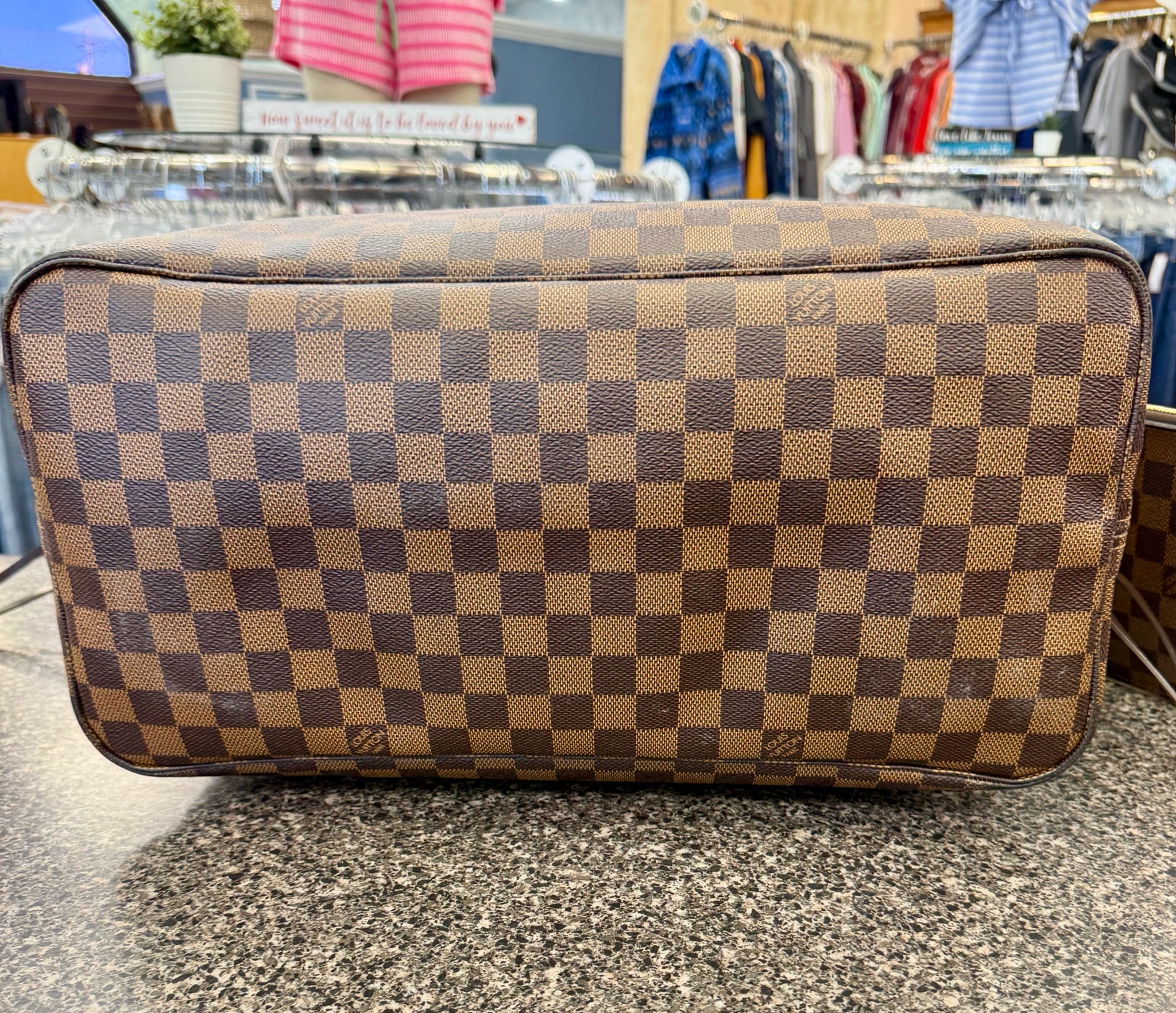 Pre-owned LOUIS VUITTON Brown TAN SIGNATURE Shoulder Designer Purse