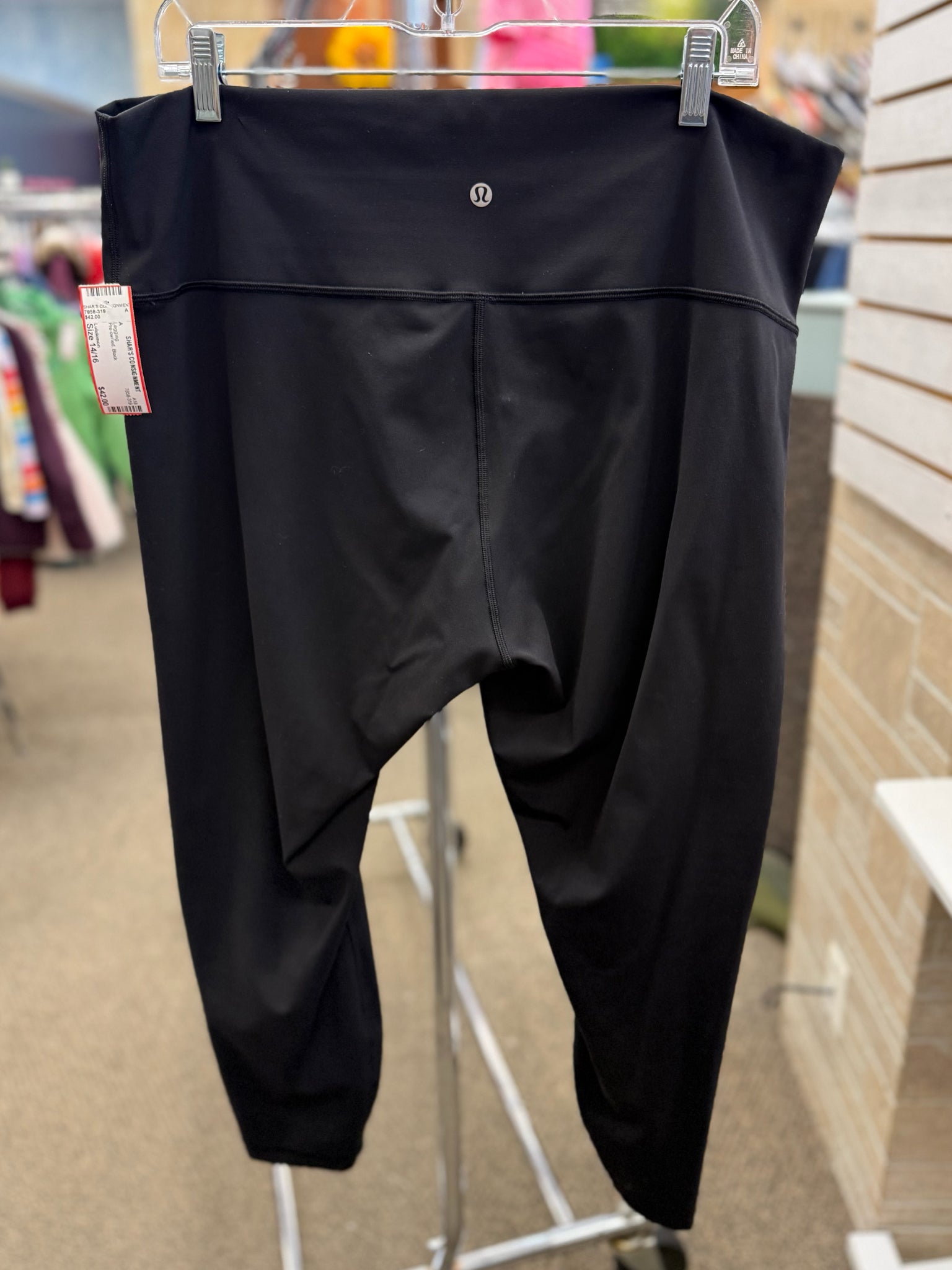 Pre-owned Lululemon Black # SIZE 14/16 Legging