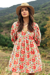 New Gigio Coral floral Cream Size Small Short Sleeve Dress