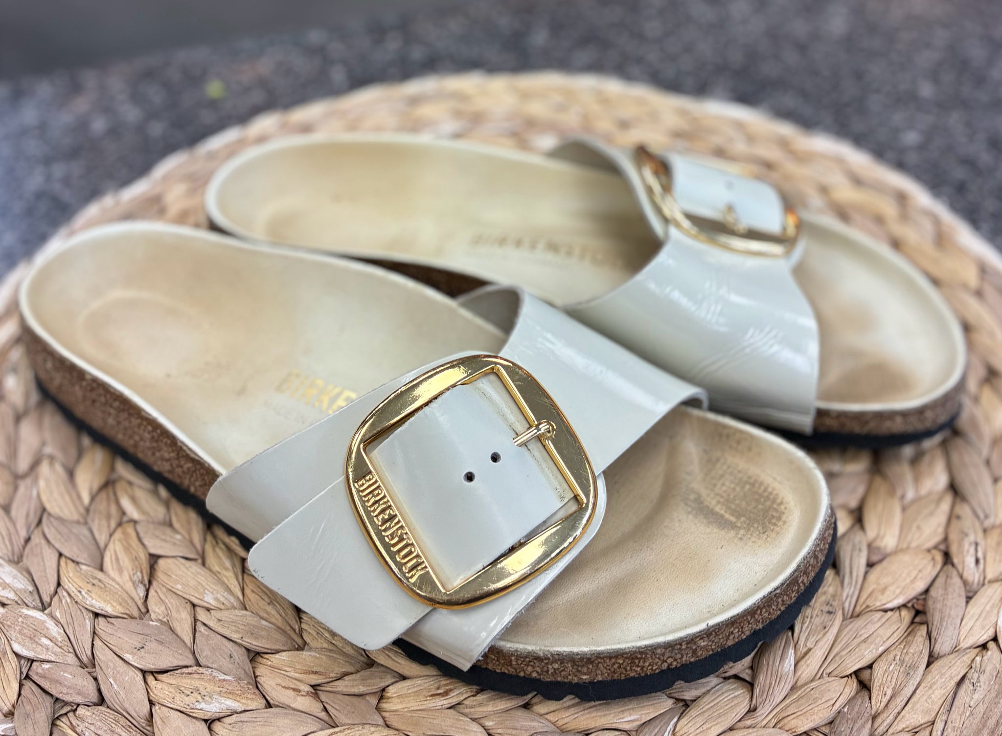 Pre-owned BIRKENSTOCK Tan Size 8 Designer Sandal