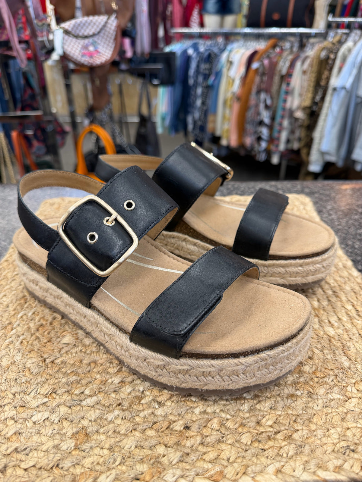 Pre-owned aetrex Black Size 8.5 Sandal