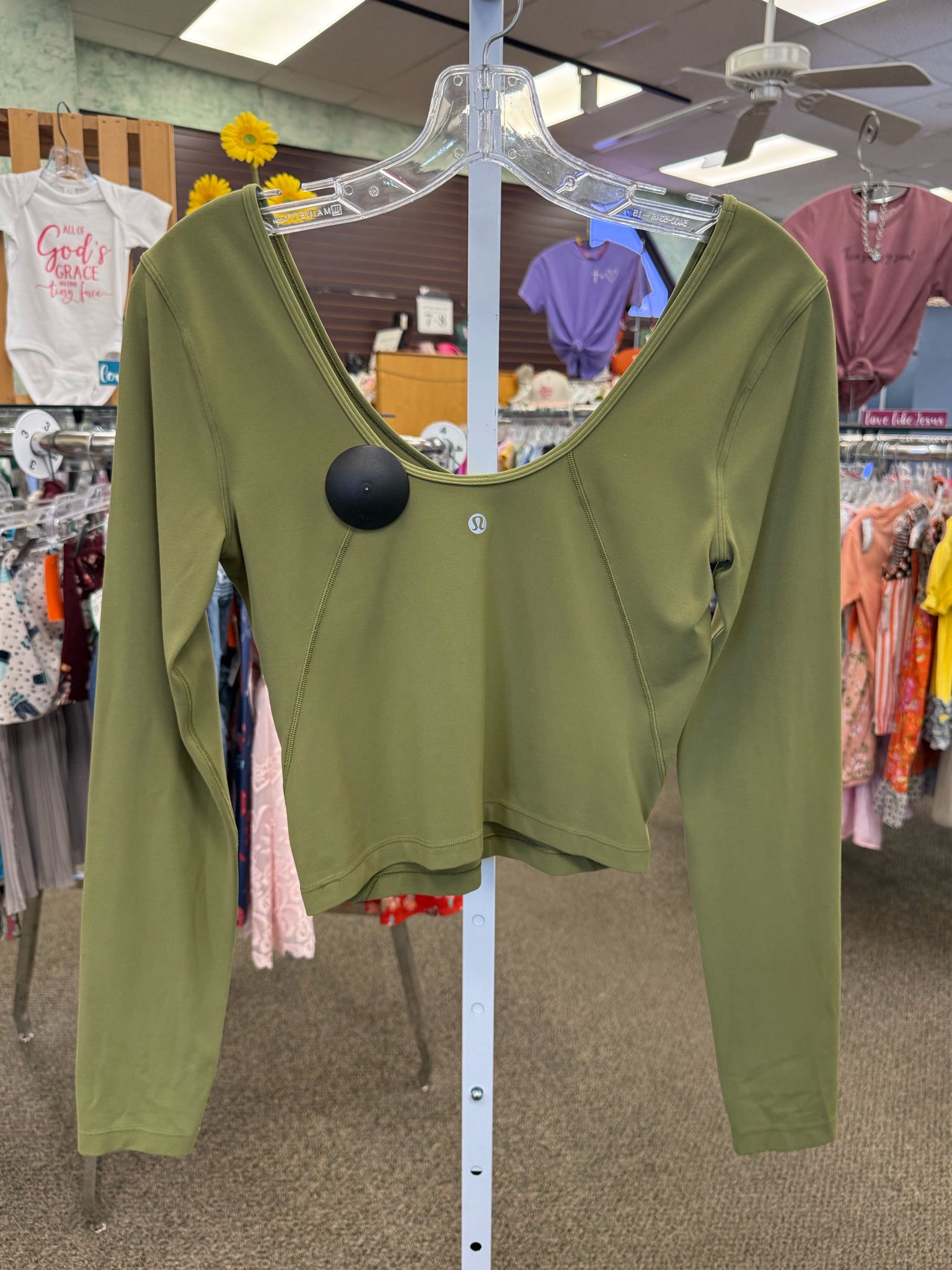 Pre-owned Lululemon Dark green Size: M Long Sleeve Blouse