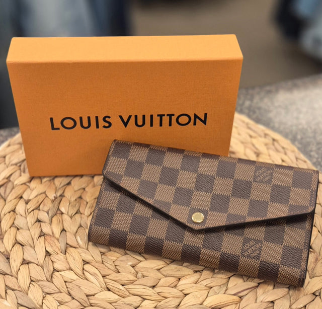 New  Without Tag LOUIS VUITTON Brown check Tan Check Designer Wallet