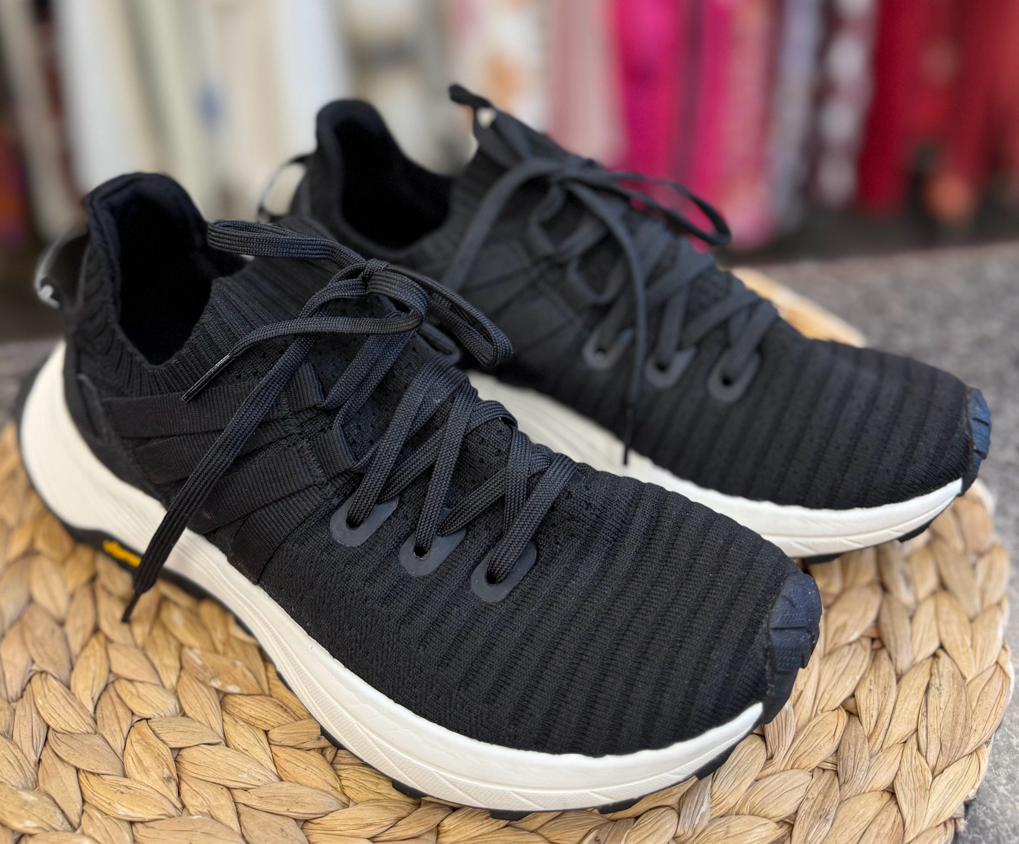 Pre-owned MERRELL Black Size 9 Designer Sneaker