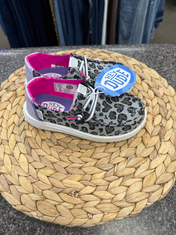 New with Tag HEY DUDE Gray Leopard Lavender Trim Shoe Size 11 Girls Shoe