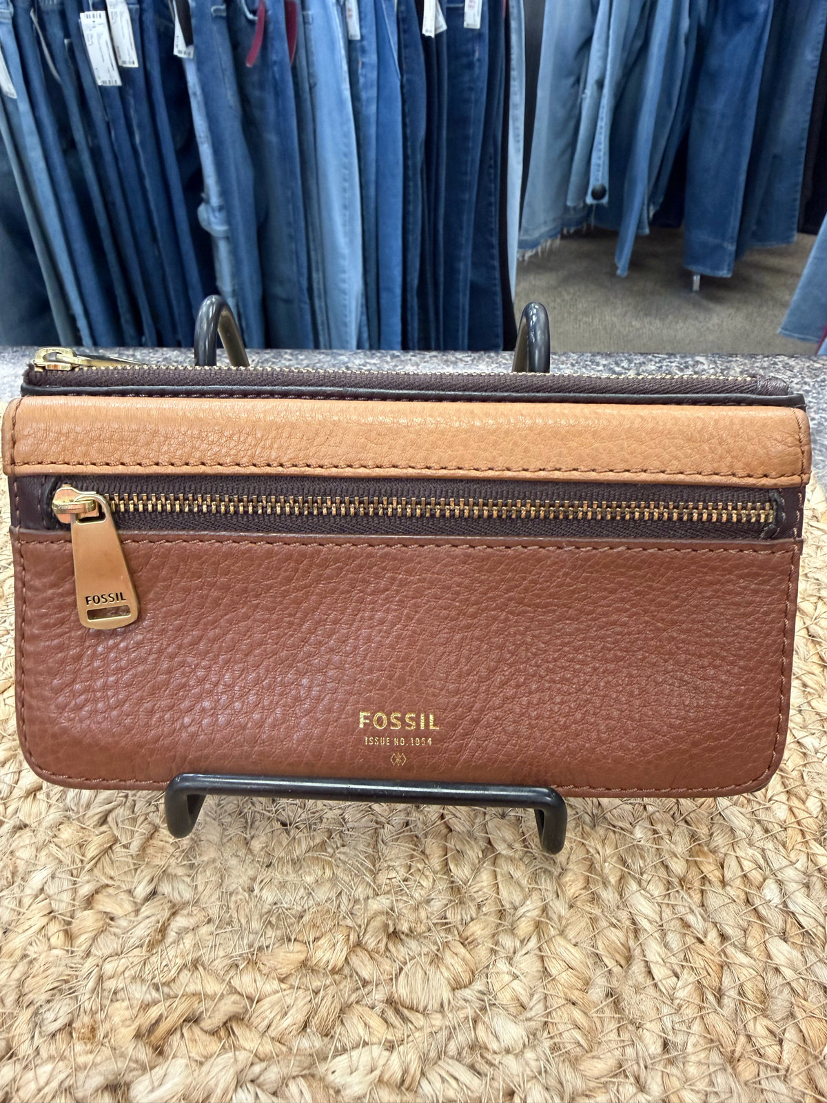 Pre-owned FOSSIL Dark brown Light brown WALLET SIZE Clutch Wallet