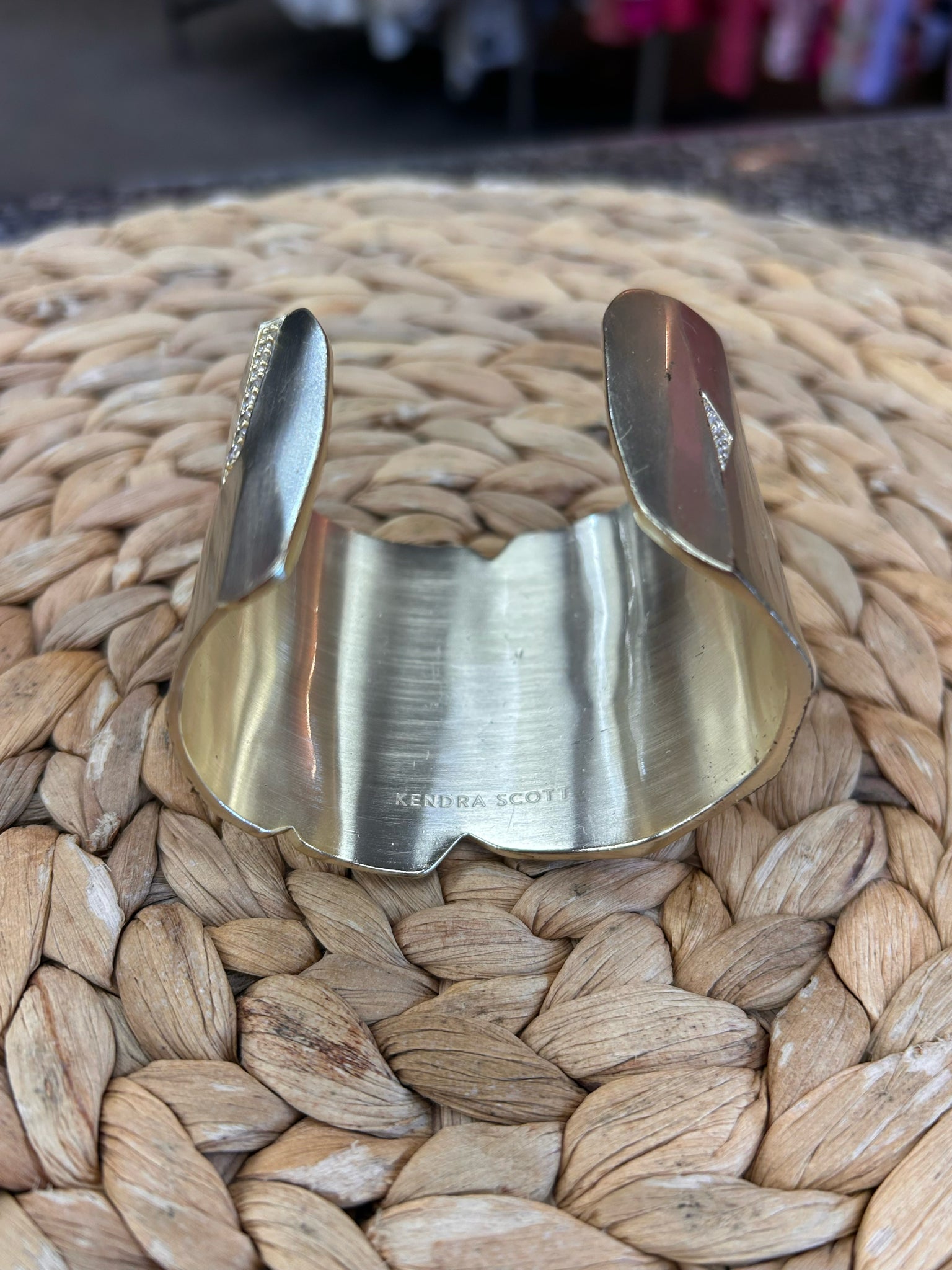 Pre-owned KENDRA SCOTT Gold Designer Bracelet