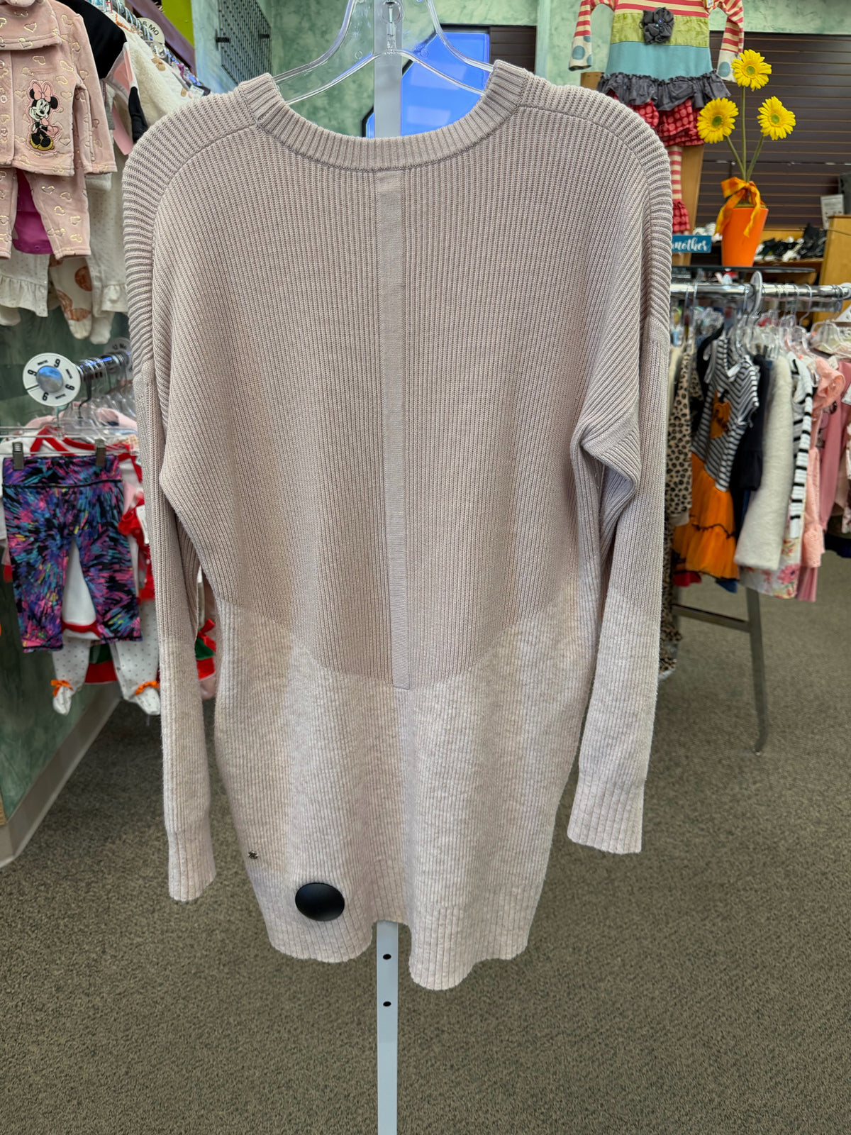 Pre-owned Lululemon Cream Light Pink Size 8 Long Sleeve Designer Dress