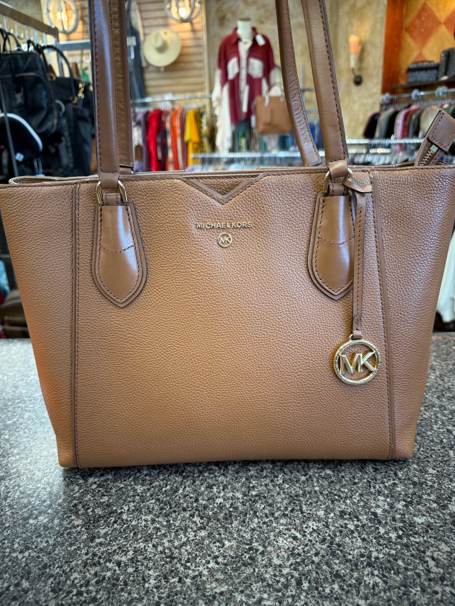 Pre-owned MICHAEL KORS Tan Shoulder Designer Purse
