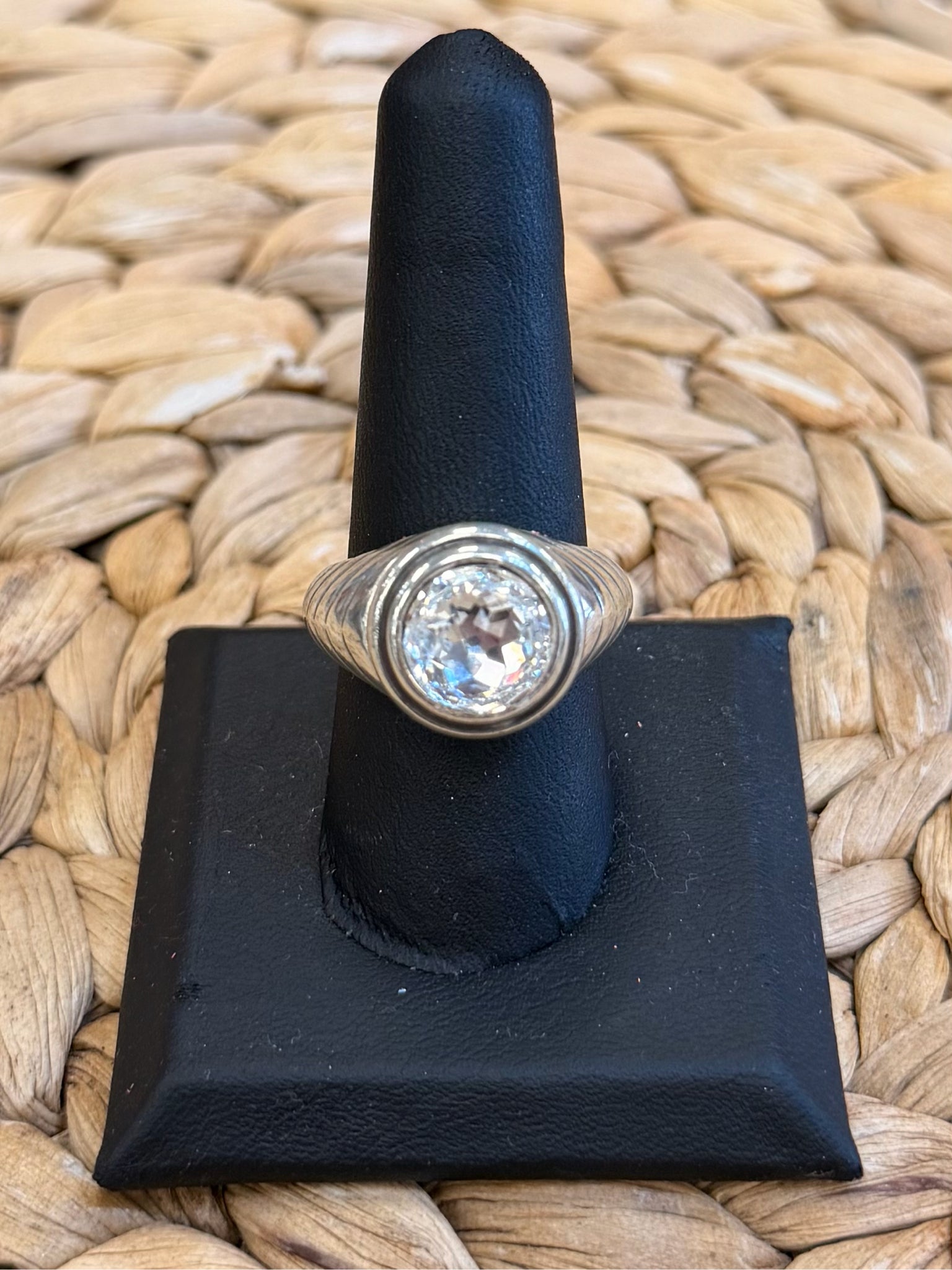 Pre-owned BRIGHTON Silver Ring Size 9 Designer Ring