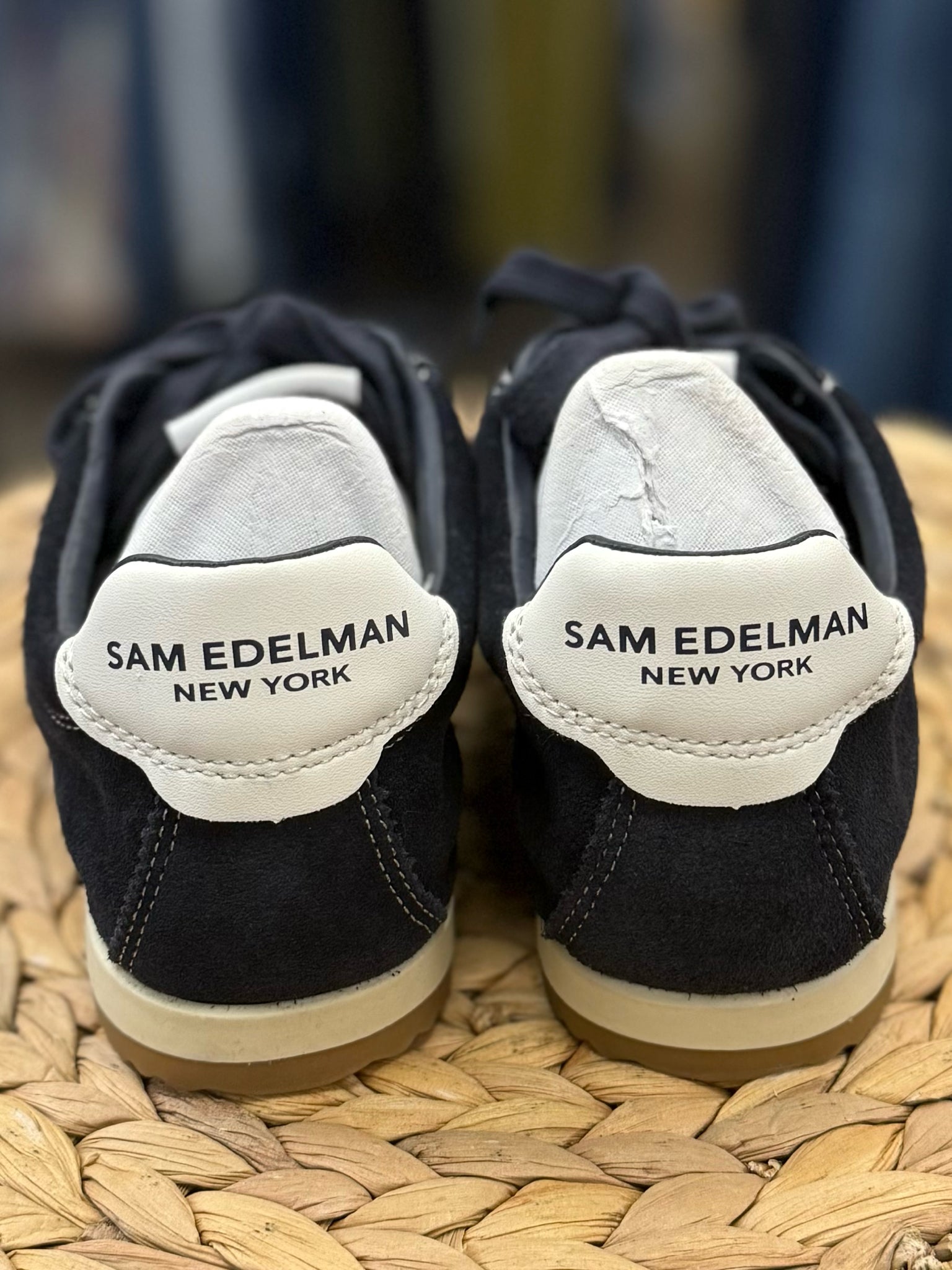 New  Without Tag SAM EDELMAN Navy White Trim Size 6 Designer Sneaker