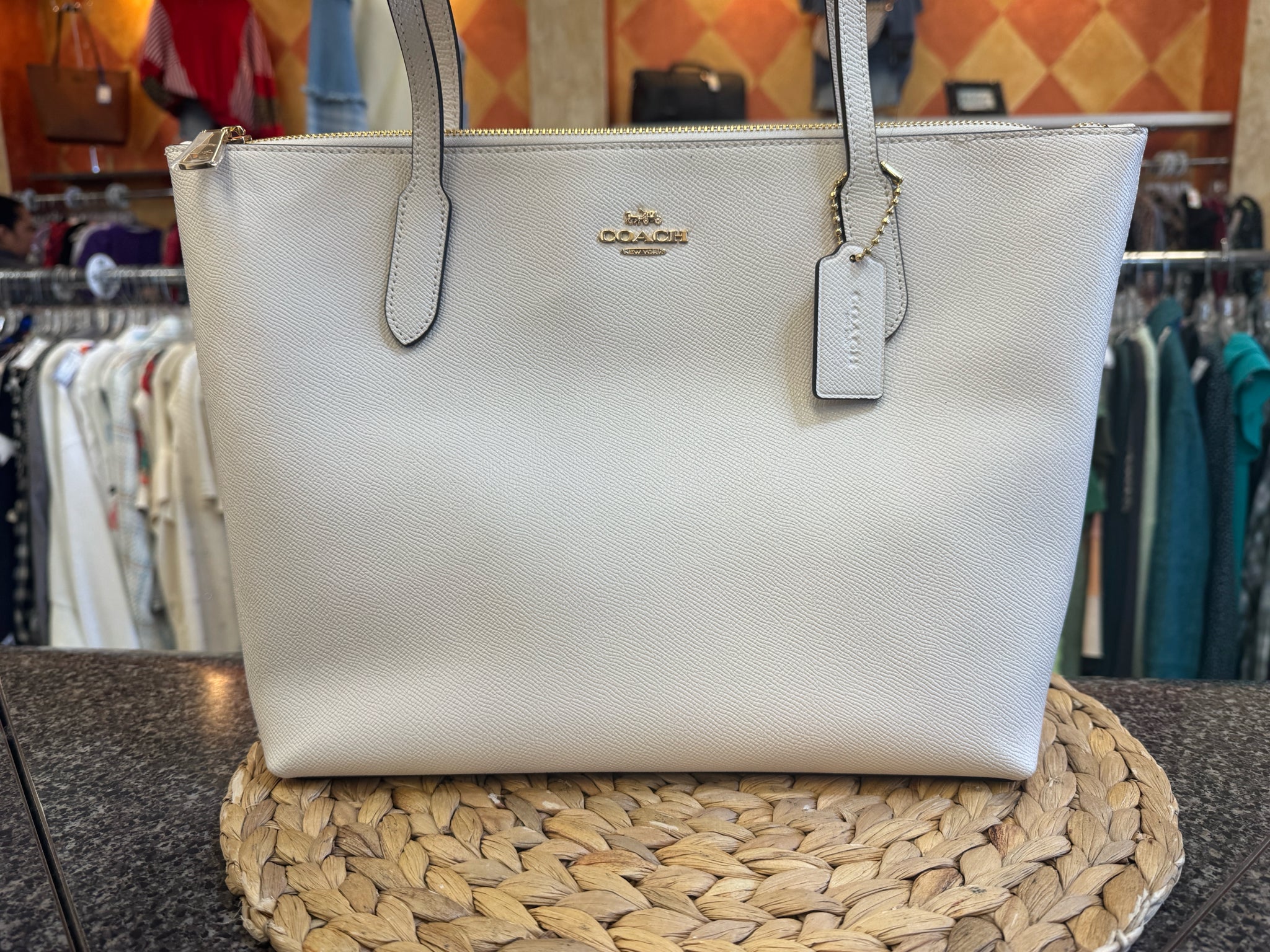 New with Tag COACH Off white Tote Designer Purse