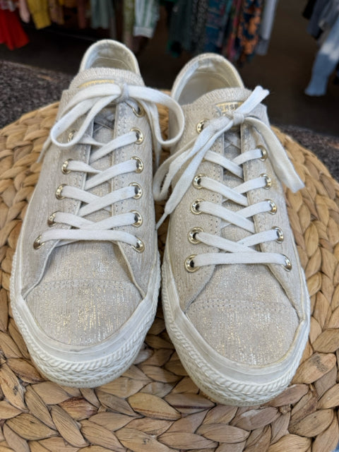 Pre-owned CONVERSE Gold blend Tan Size 8 Sneaker