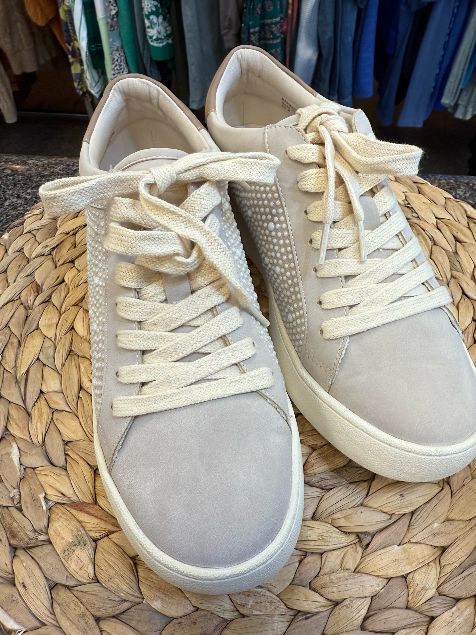 Pre-owned Oasis Society Tan Pearl Size 8 Sneaker