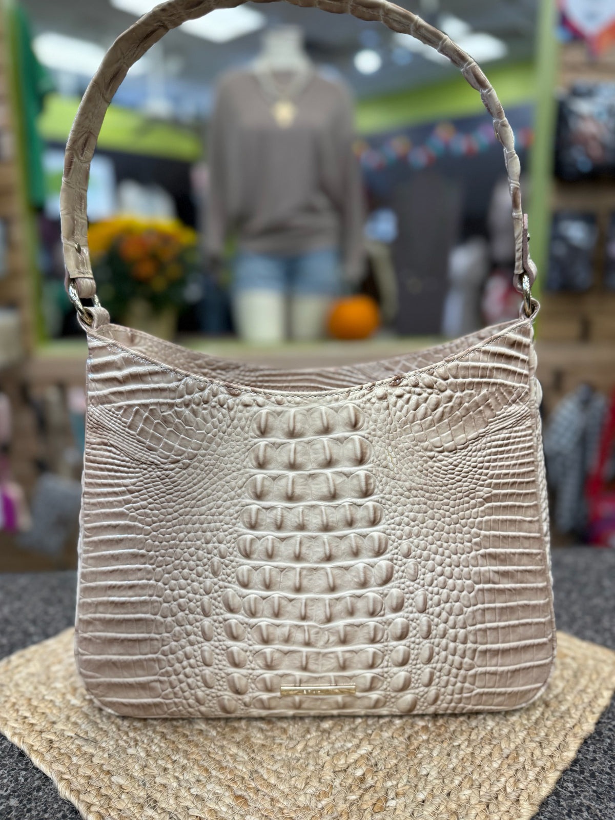 Pre-owned BRAHMIN Beige Shoulder Designer Purse