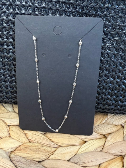 New MARKET STERLING SILVER Necklace