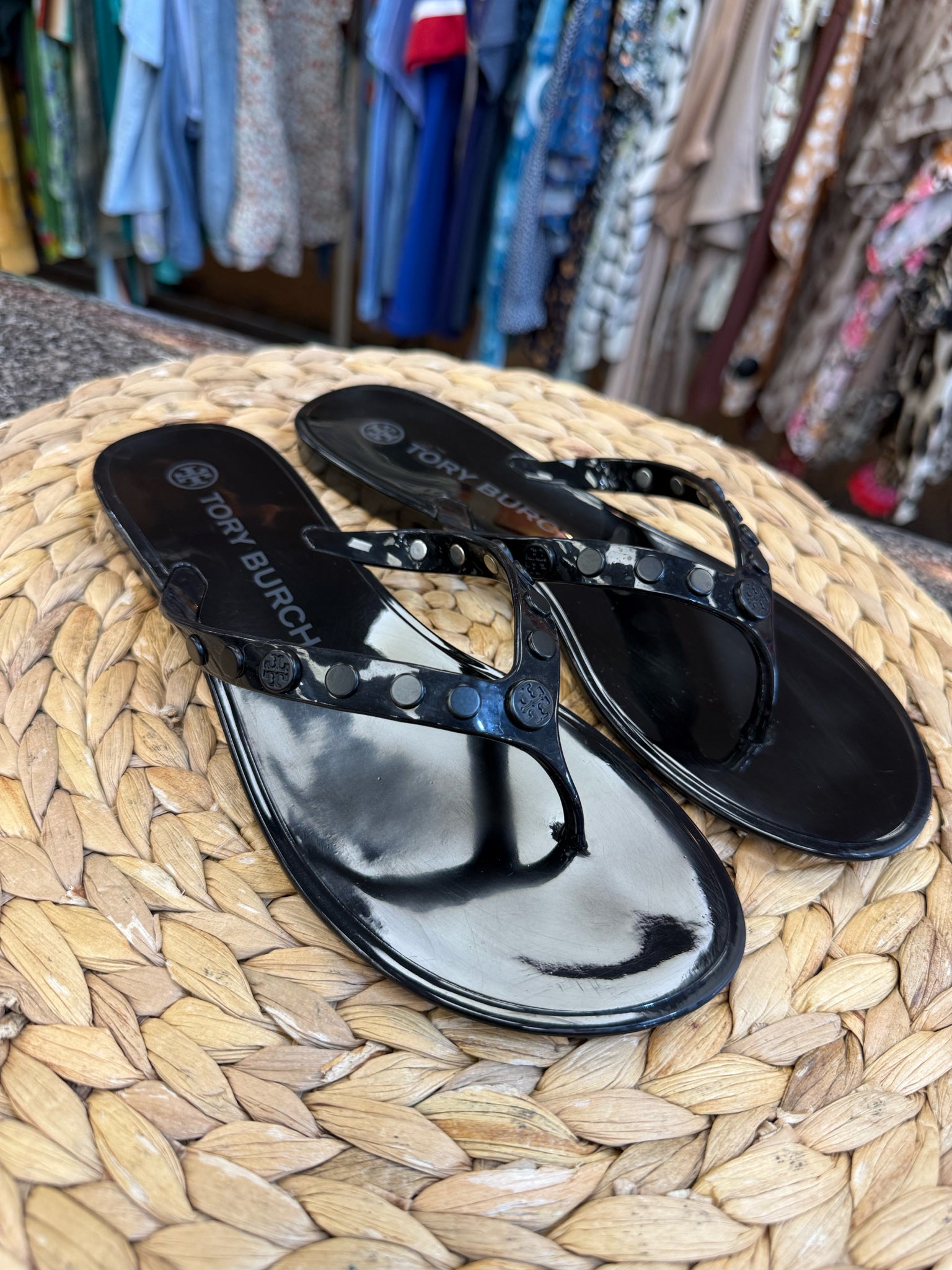 Pre-owned TORY BURCH Black Size 7 Designer Flip Flop