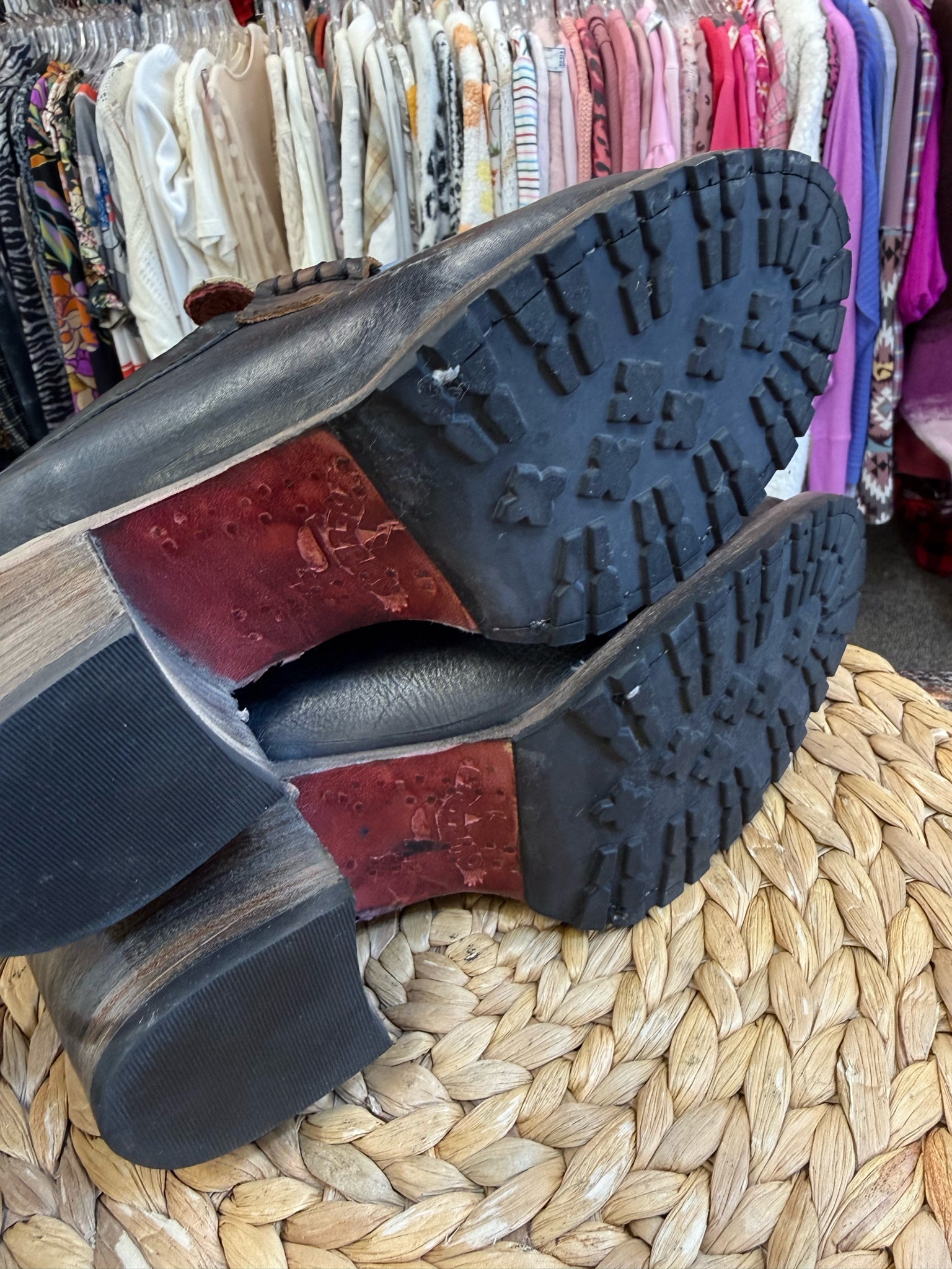 Pre-owned FREEBIRD Navy Light Blue Size 9 Designer Shoe