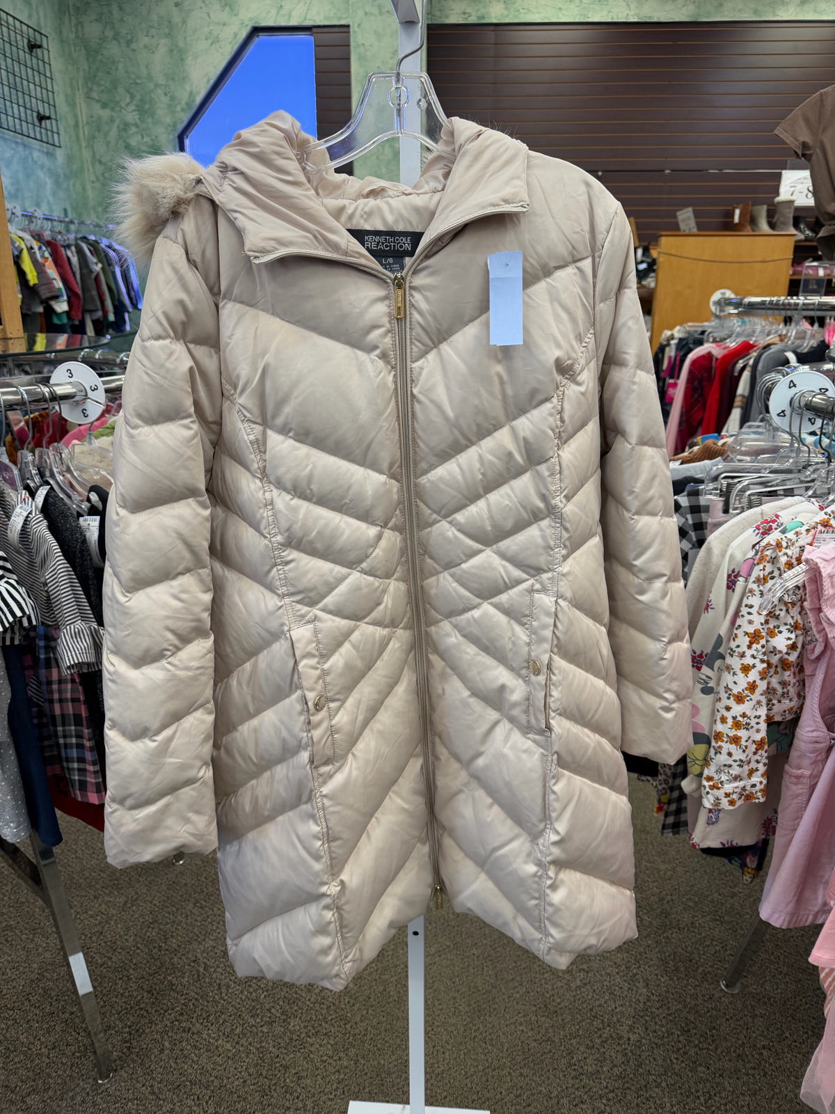 Pre-owned KENNETH COLE Cream Size L Long Sleeve Coat